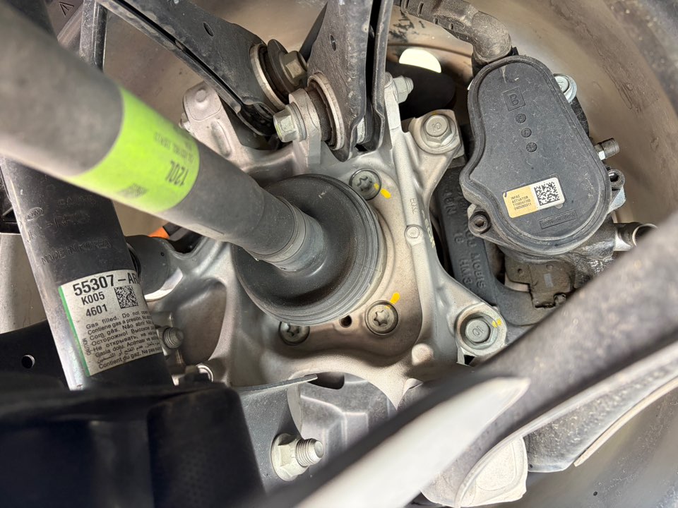 Genesis GV70 2.5T Gasoline 2WD