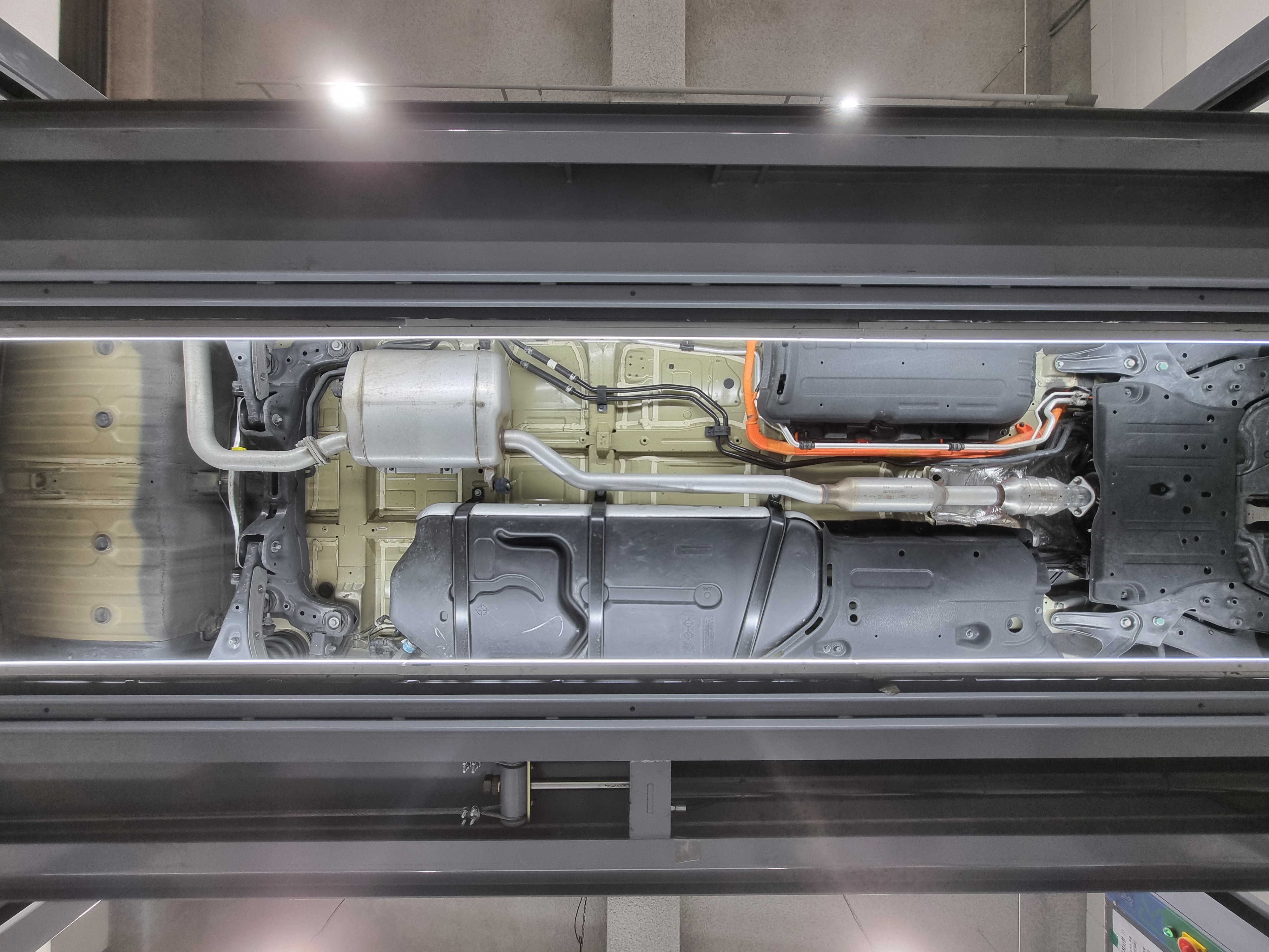Kia The New Carnival 4 поколение 2024 гибрид 7 мест Gravity