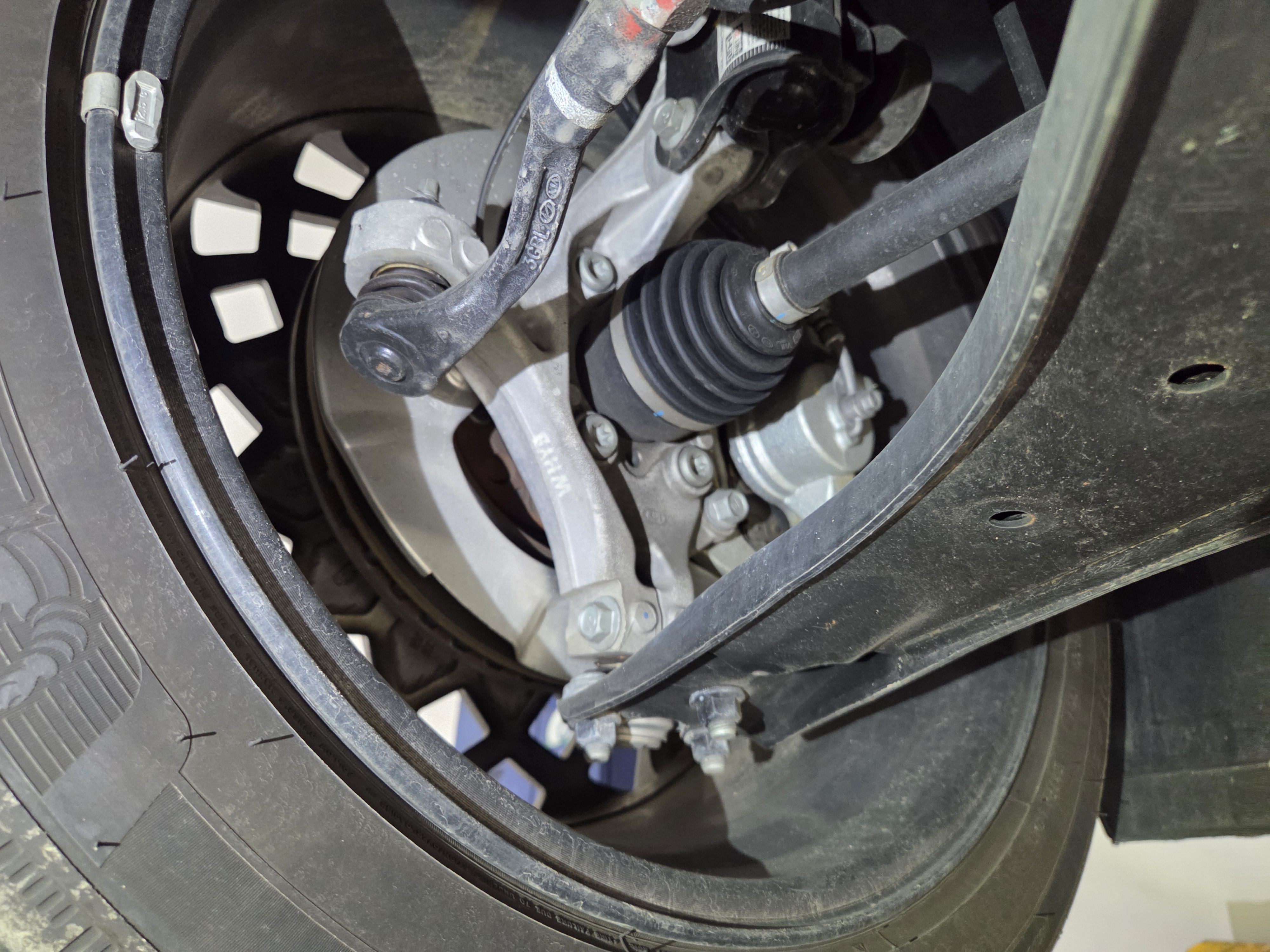 Hyundai IONIQ 5 снимка Hyundai IONIQ 5