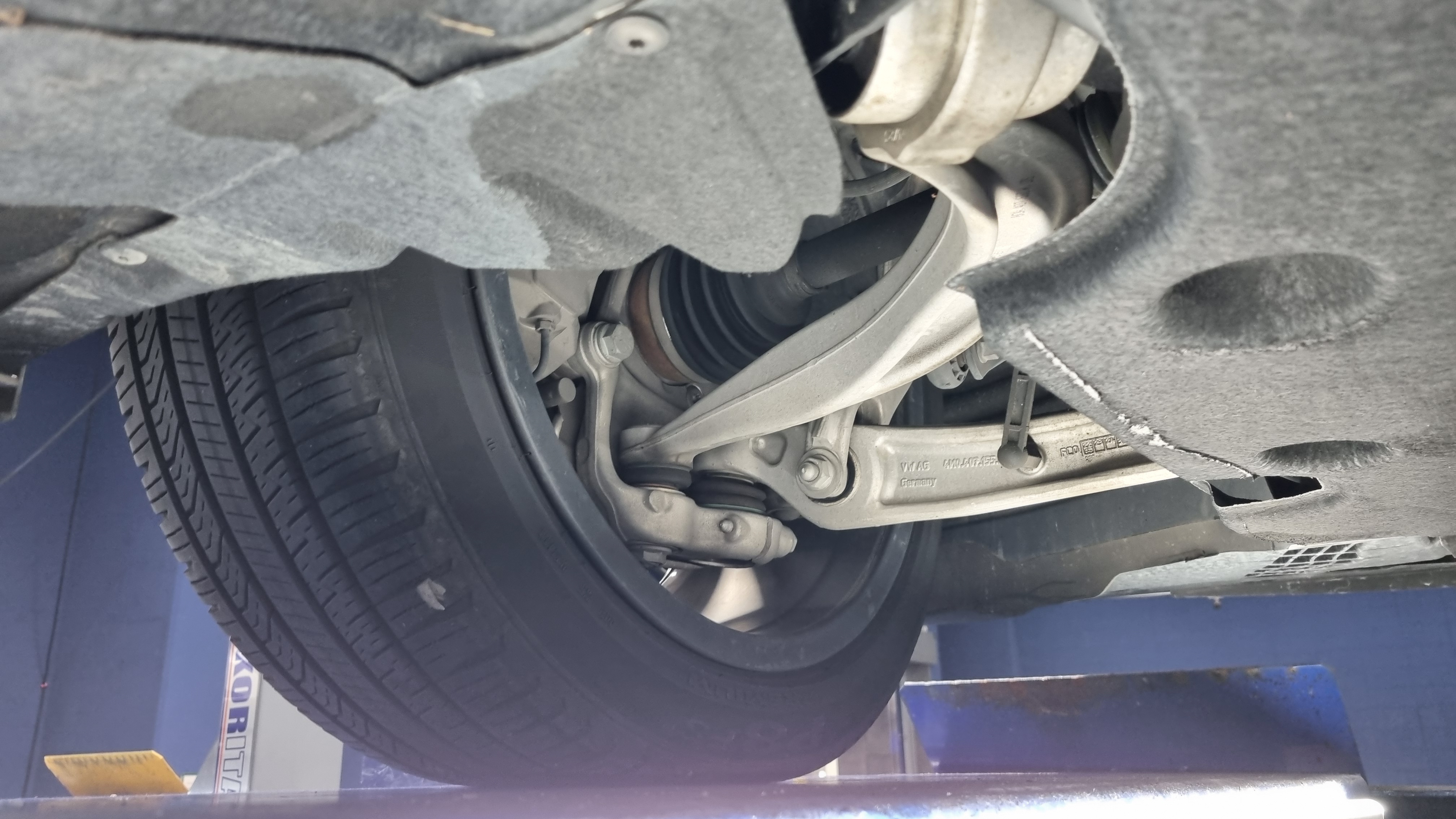 Audi A6 V (C8) 45 TFSI Premium