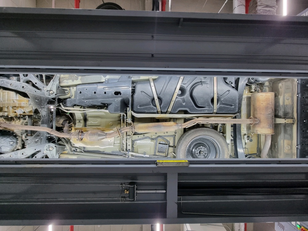 Toyota Sienna - купить недорого