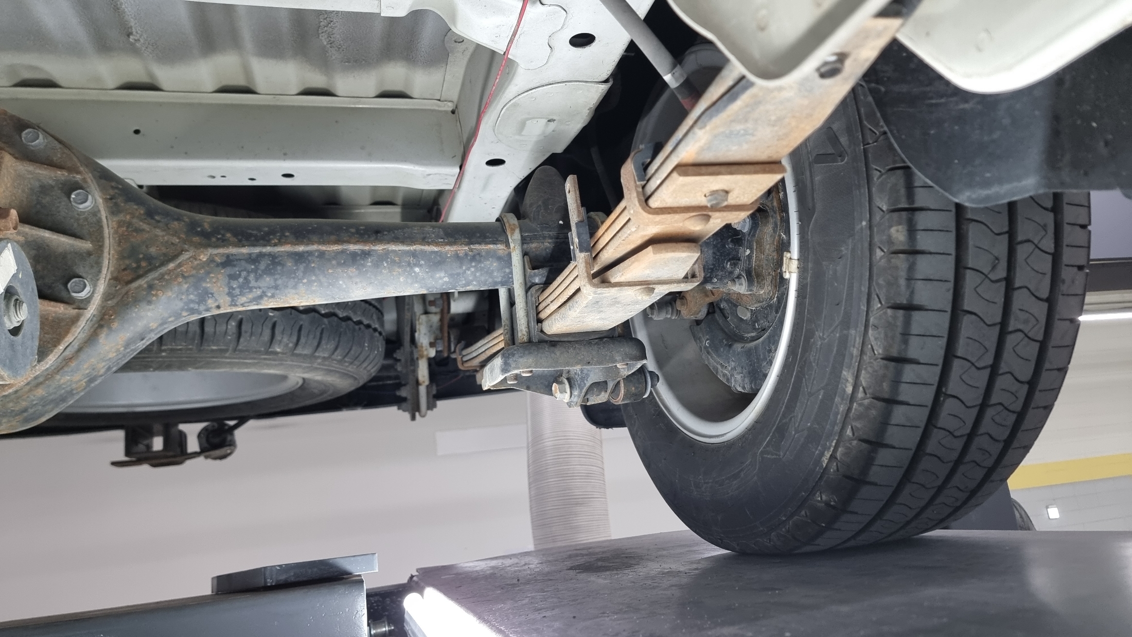 Hyundai Starex снимка Hyundai Starex