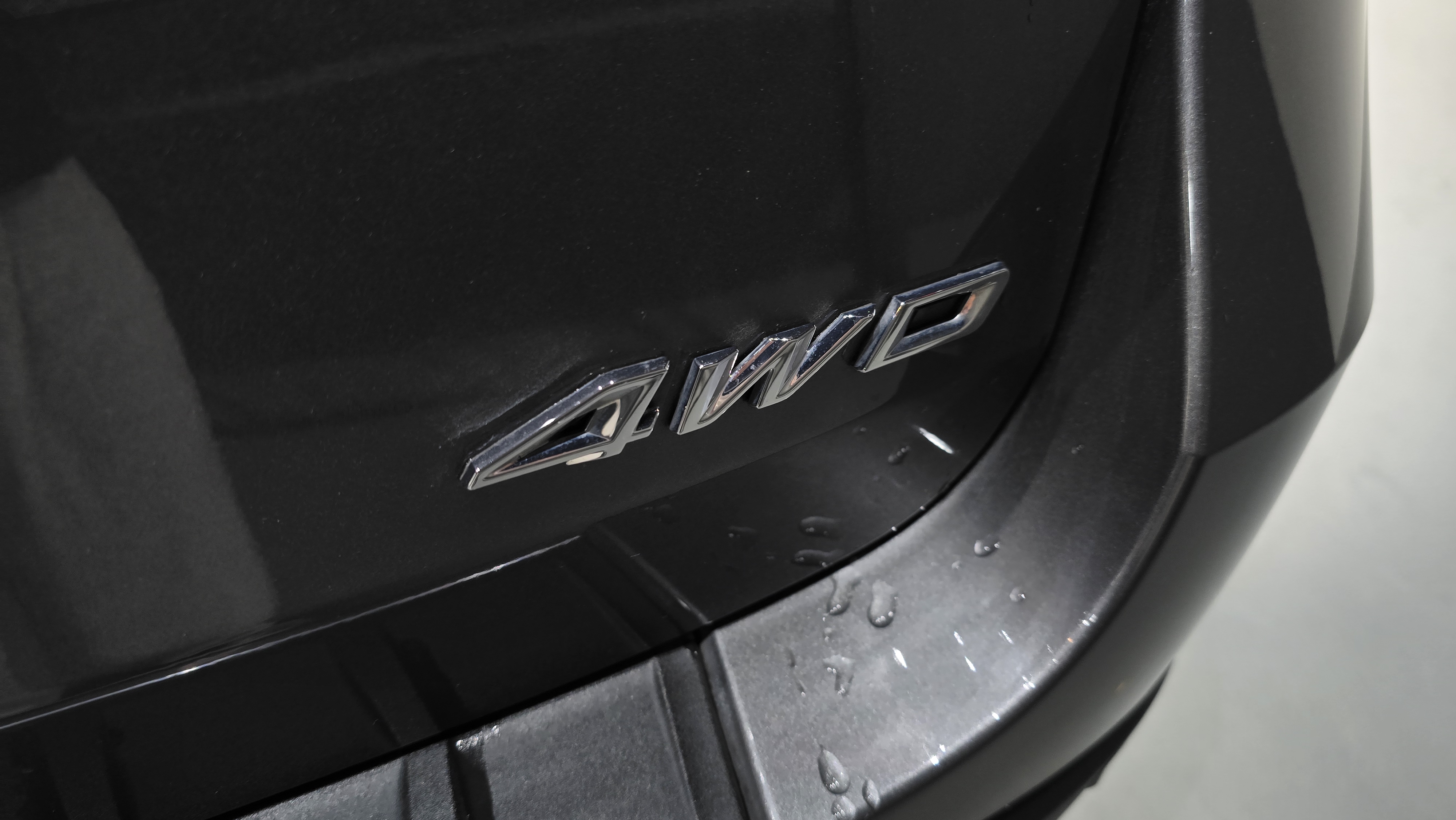 AWD
