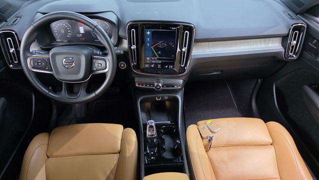 XC40T4 Inscription