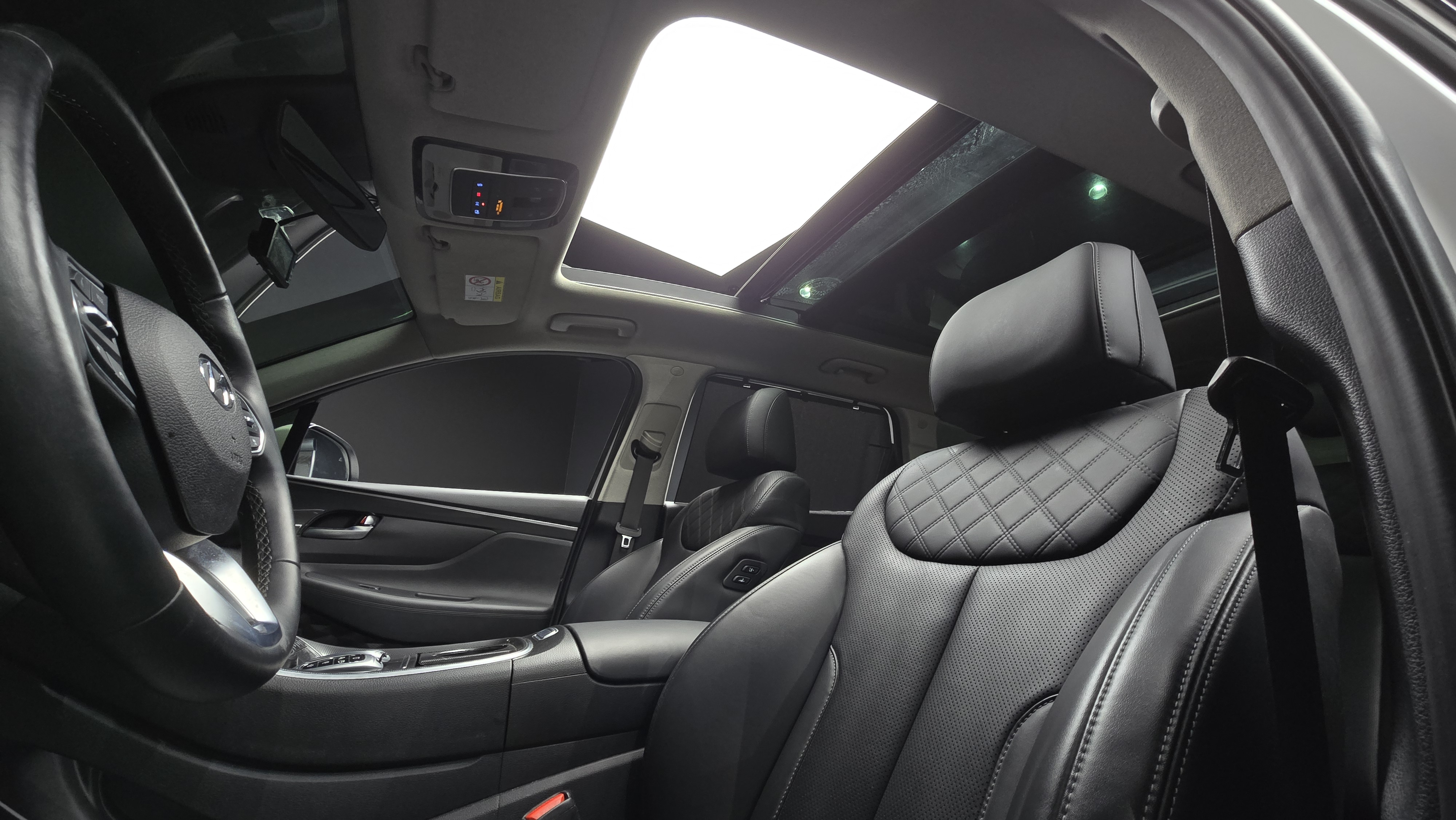 أبيض هجين suv ! !