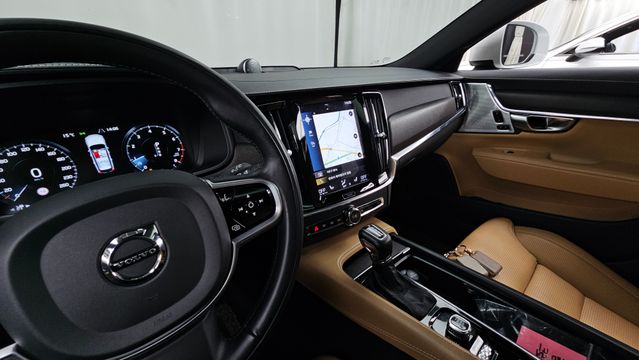 V90 Cross Country T5 Pro AWD