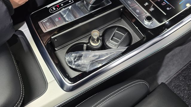 Q8 (4M) 55 TFSI Quattro Premium