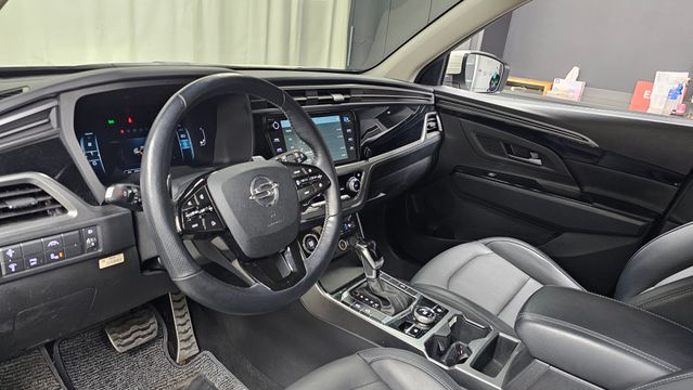 Beautiful Korando Gasoline 1.5 2WD C5 Plus