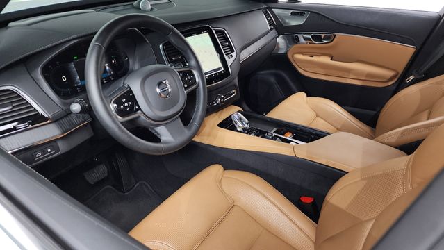 XC90 2nd generation T8 Ultimate Bright Hybrid