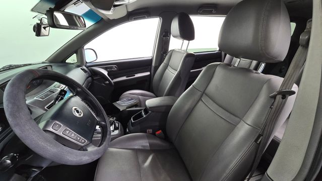 Korando Turismo 4WD 9-seater Adventure 60th Edition