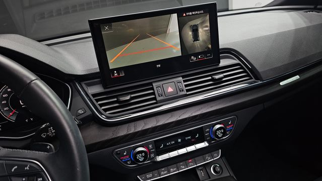 Q5 (FY) 40 TDI Quattro Premium