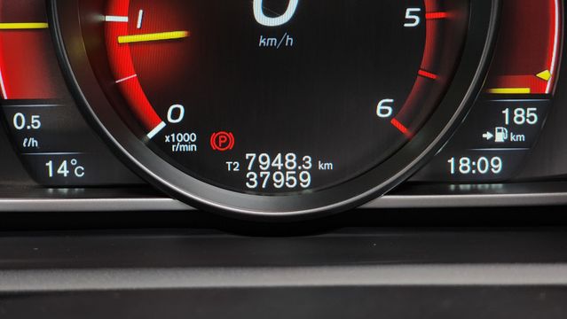 V40D32nd generation