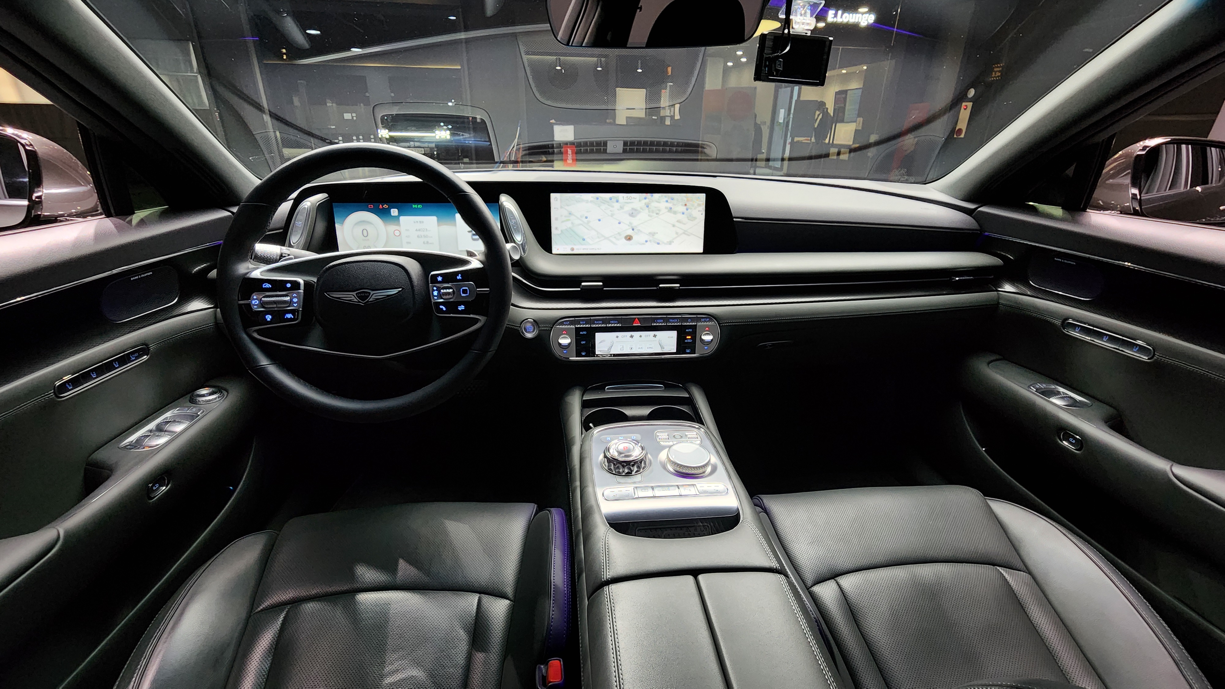 (16 ), VIP (2 , 1EA ), Sedan .