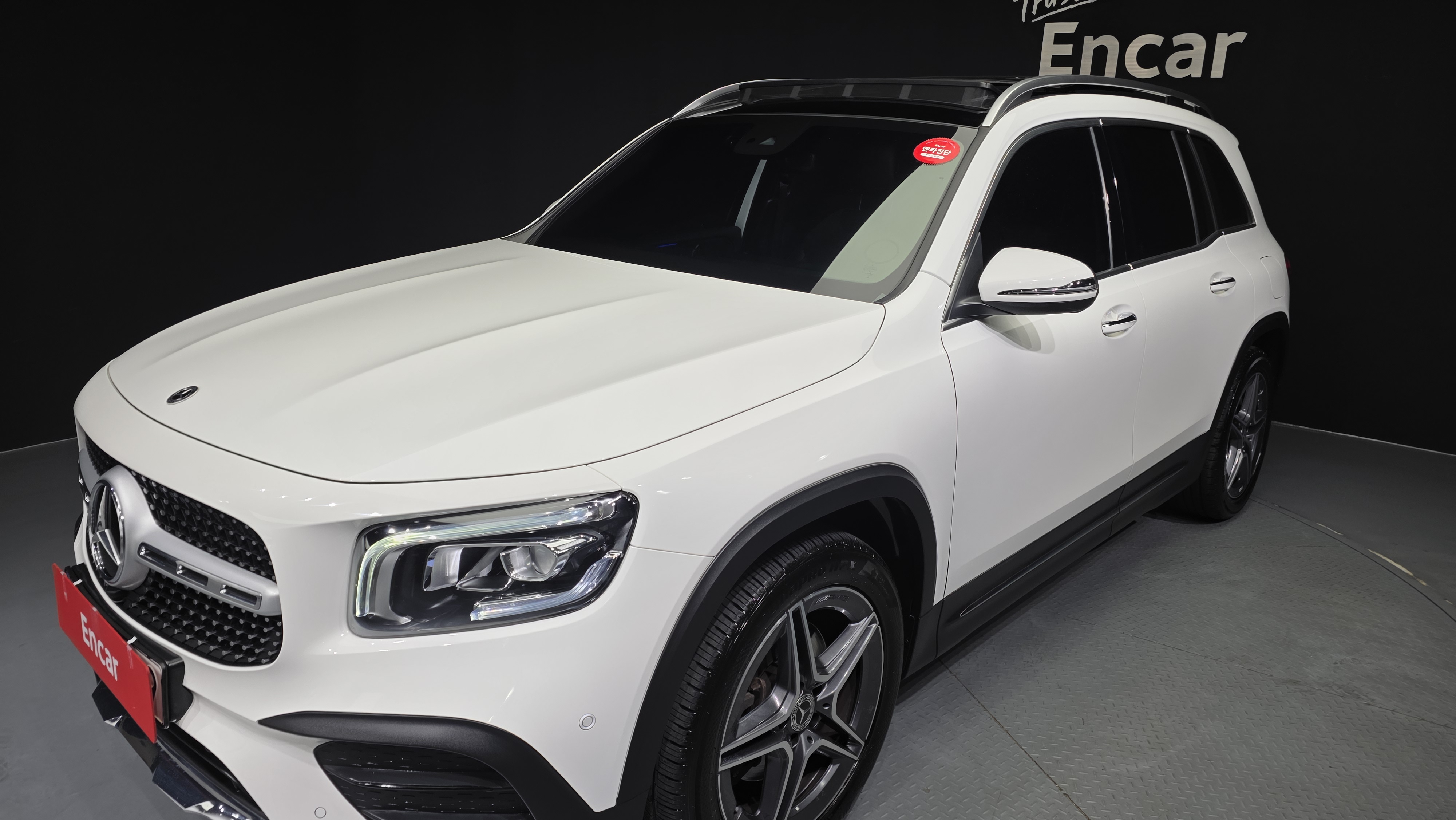 suv GLB ! Blanc .