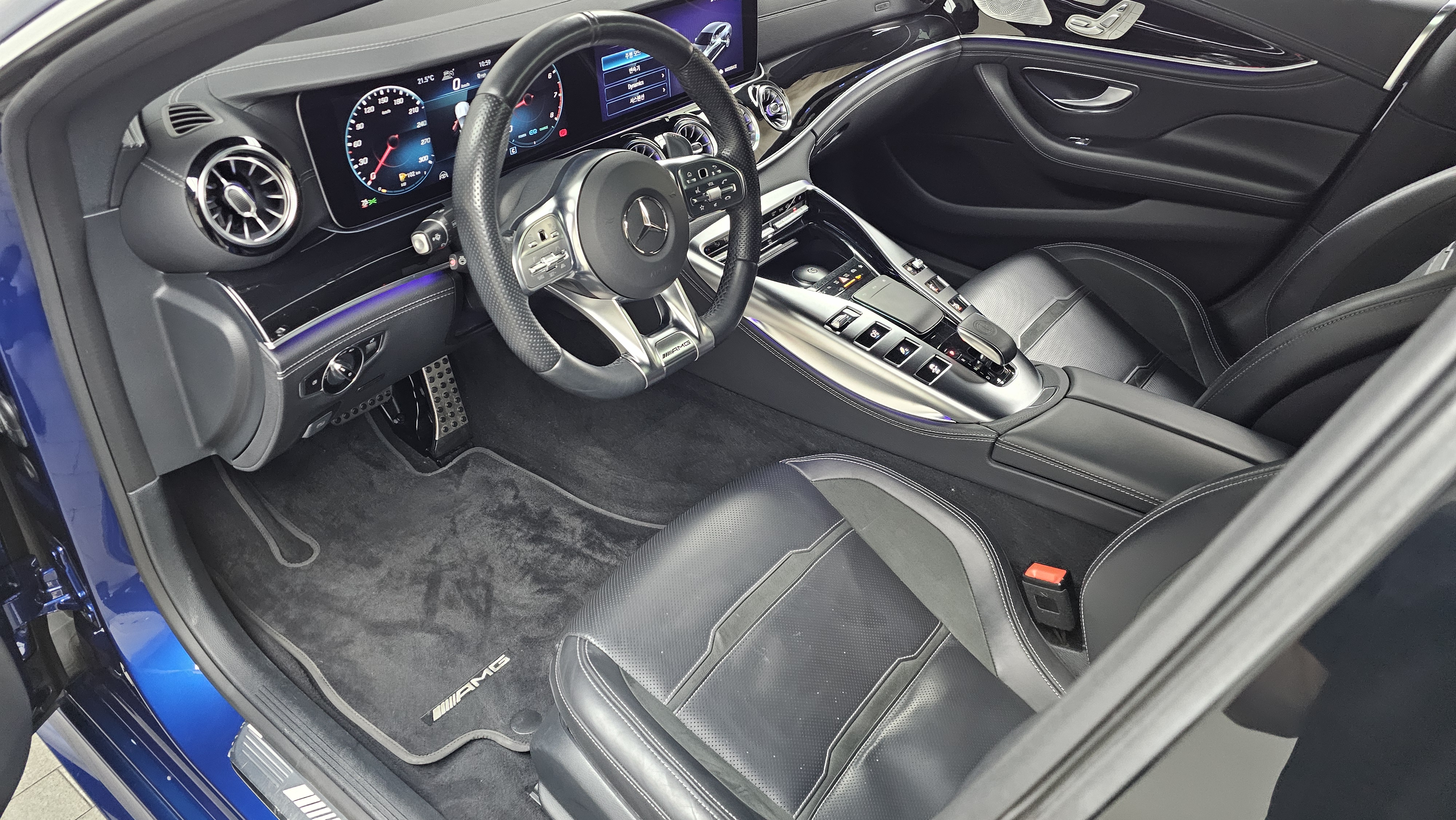 AMG GT الداخل !