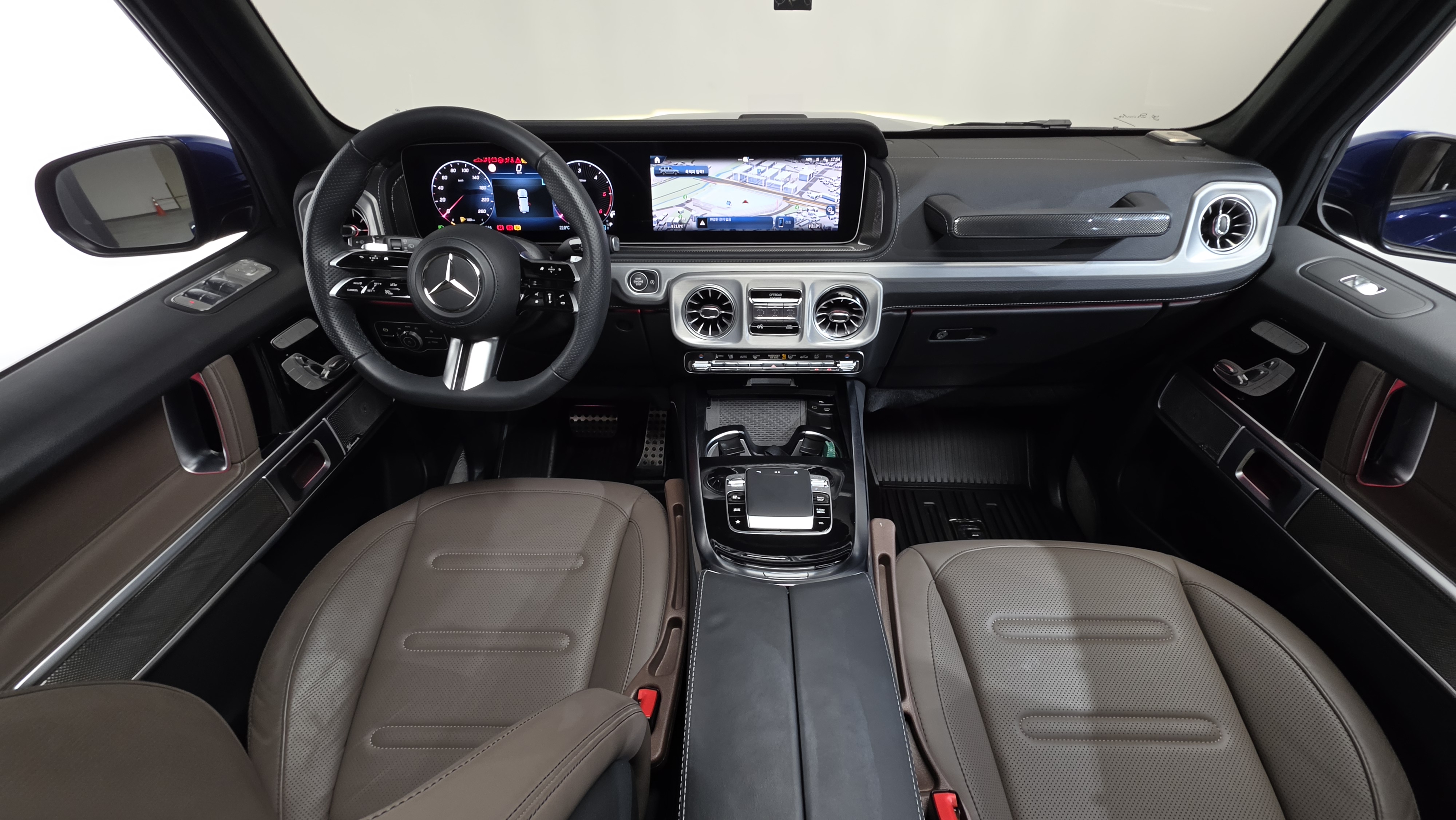 الداخل G 450d . بريميوم دفع رباعي