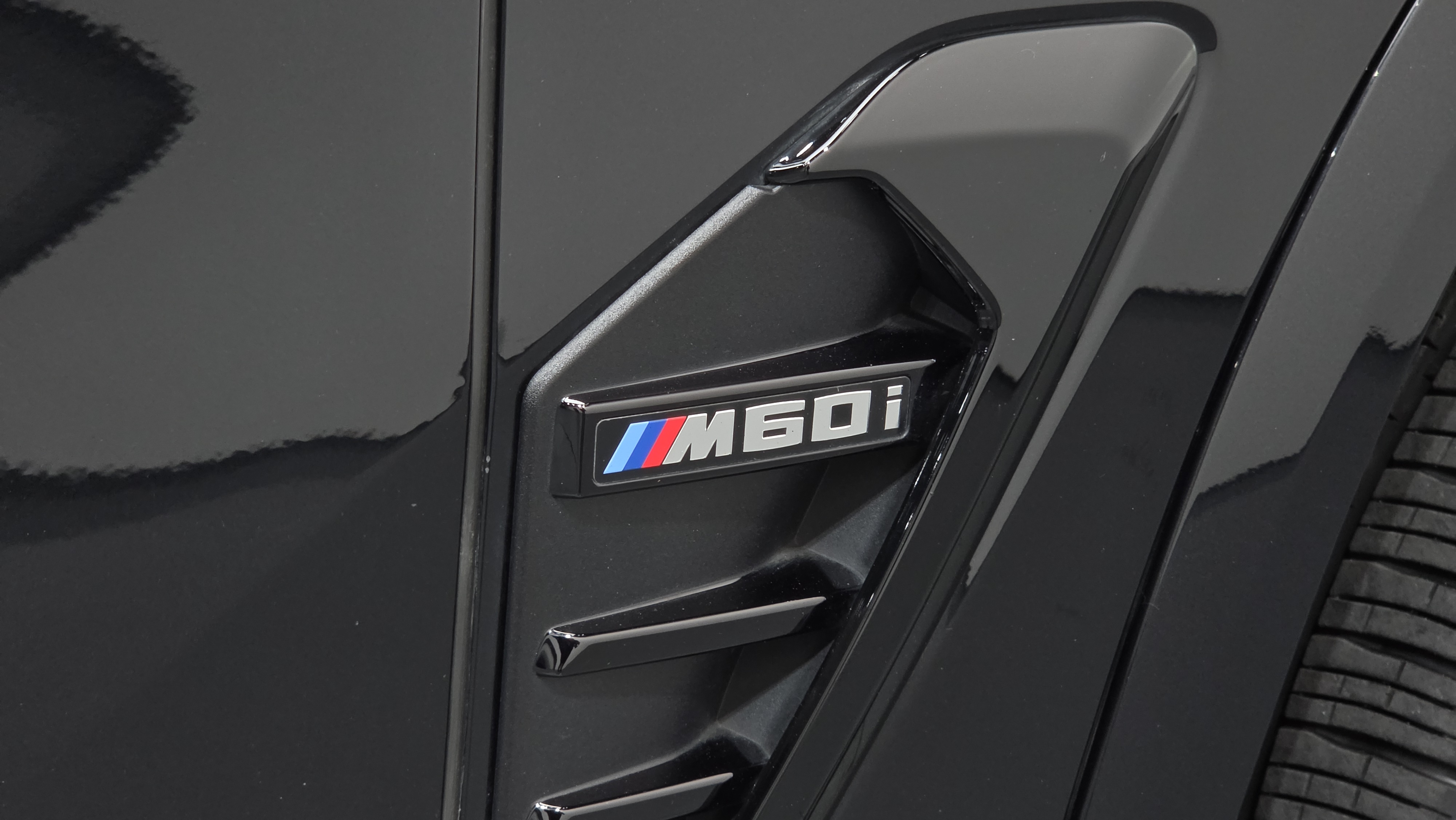 M60i X5, دفع رباعي ~!!!