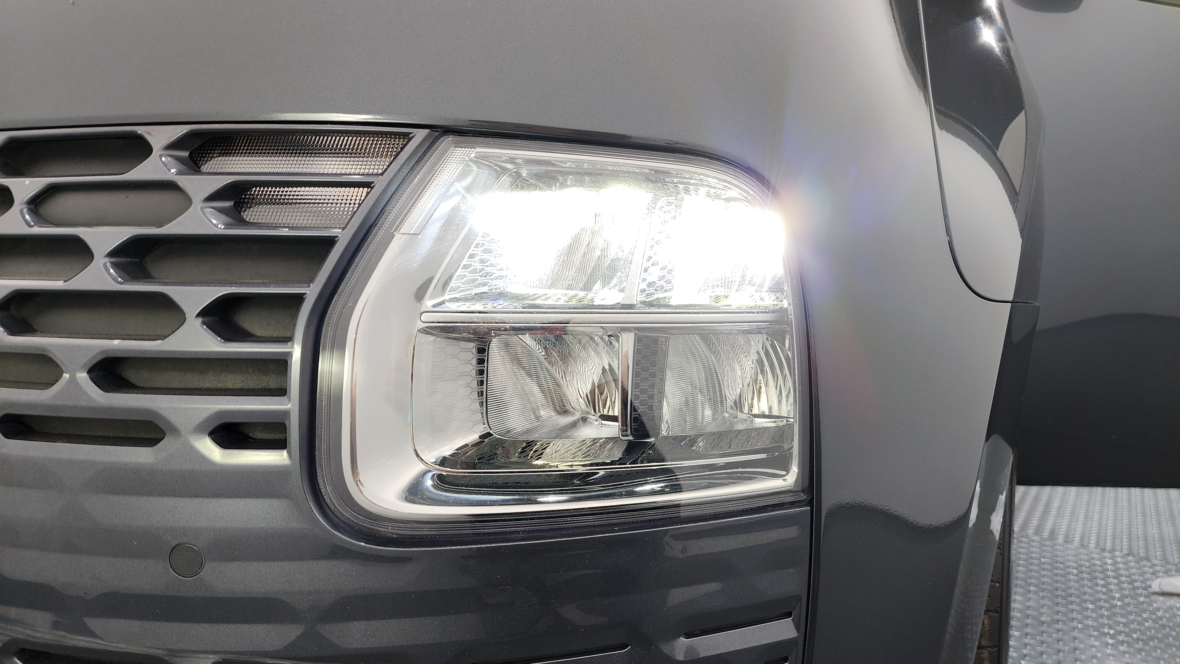 LED ستاريا . ~!