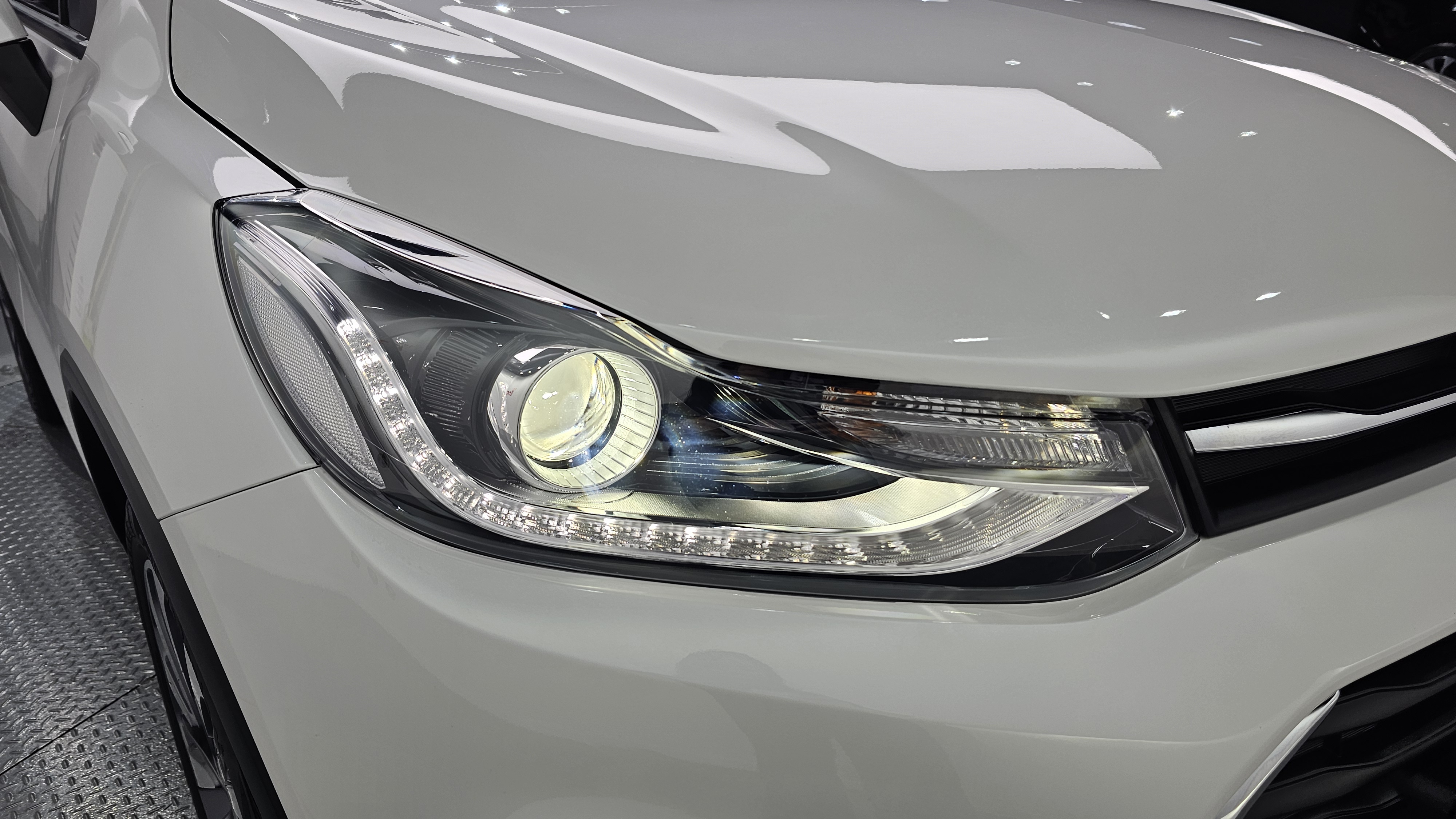 LED