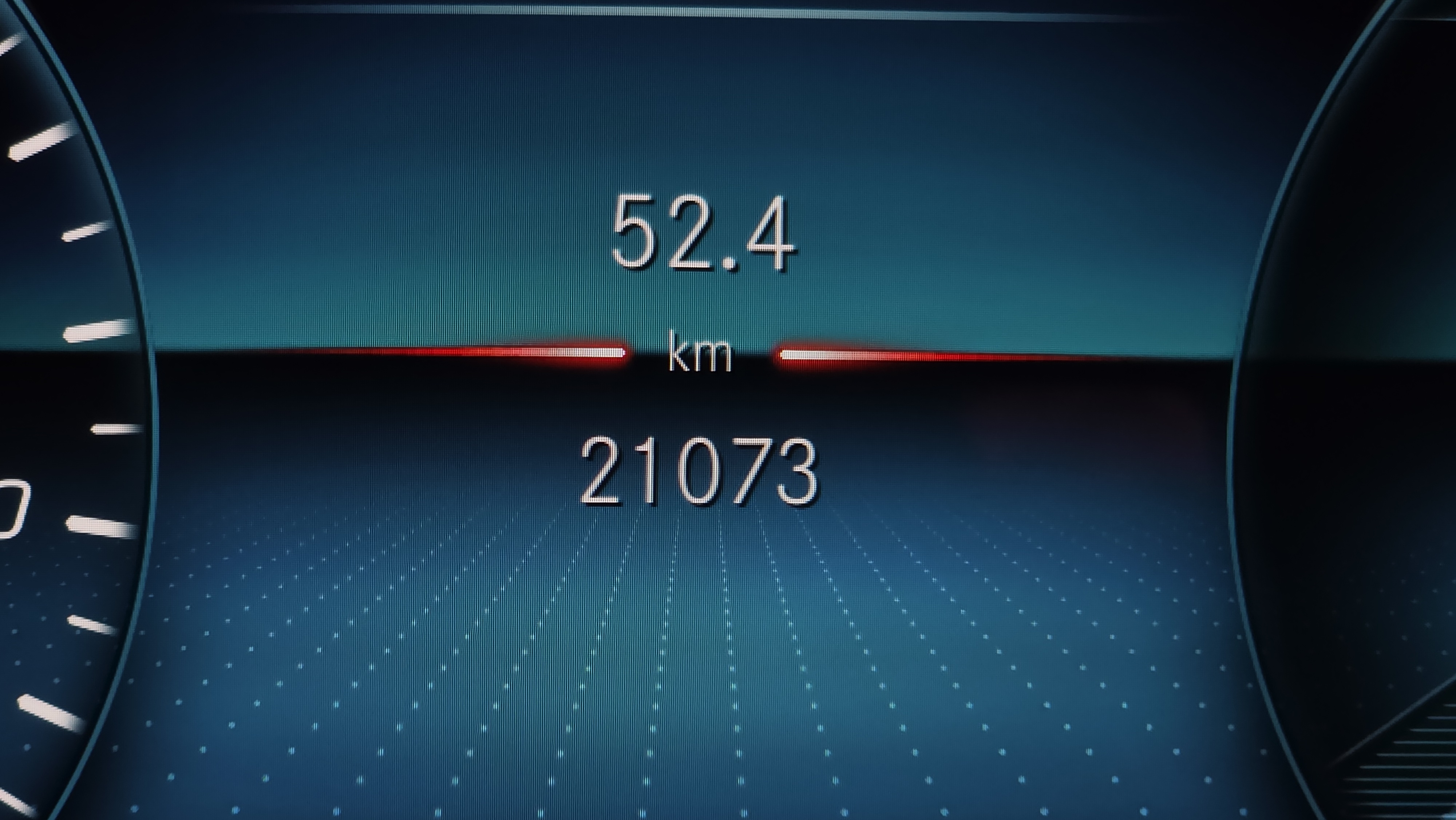 22 2 km , الداخل E !
