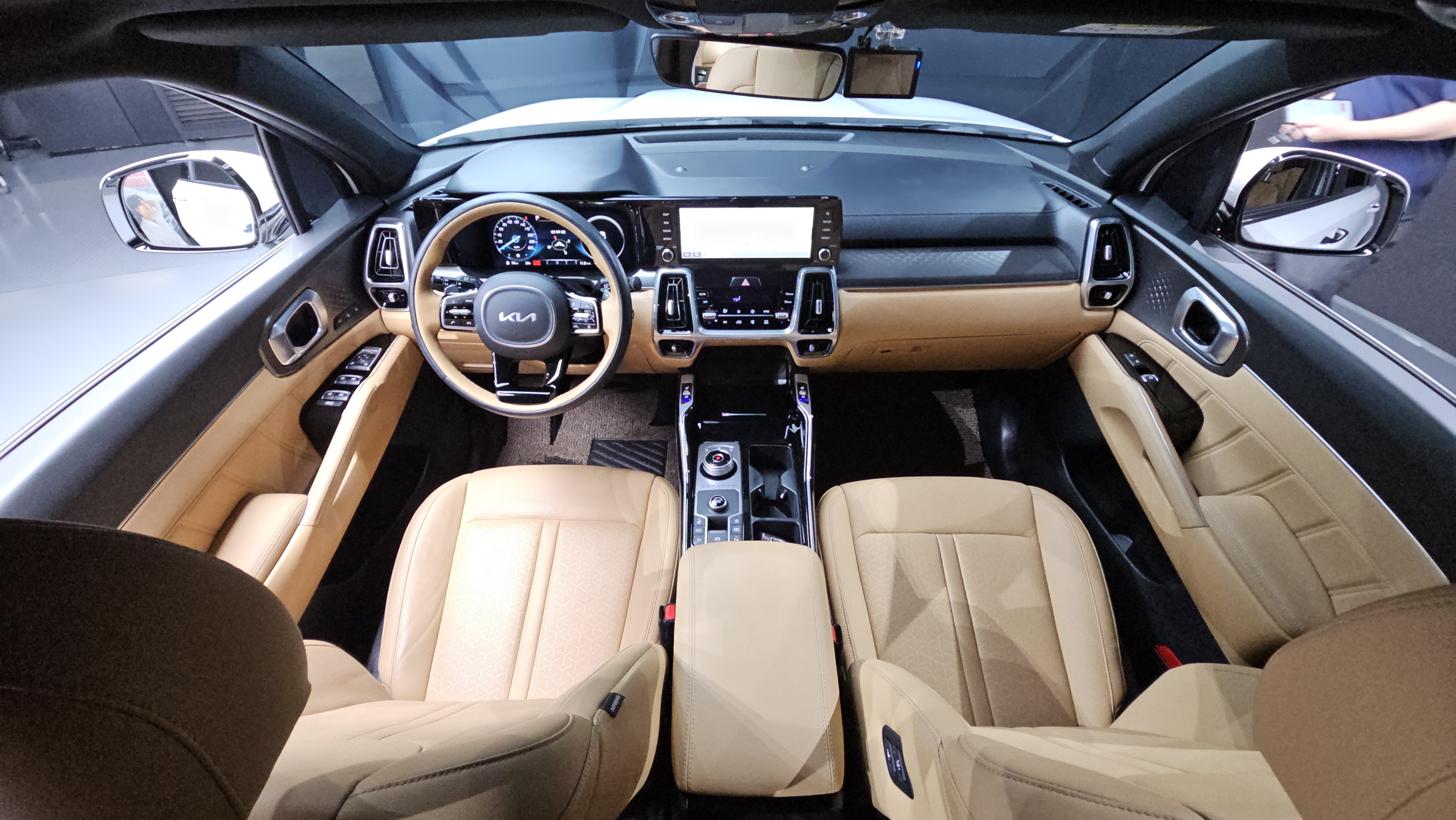 2.5T 7 الداخل !