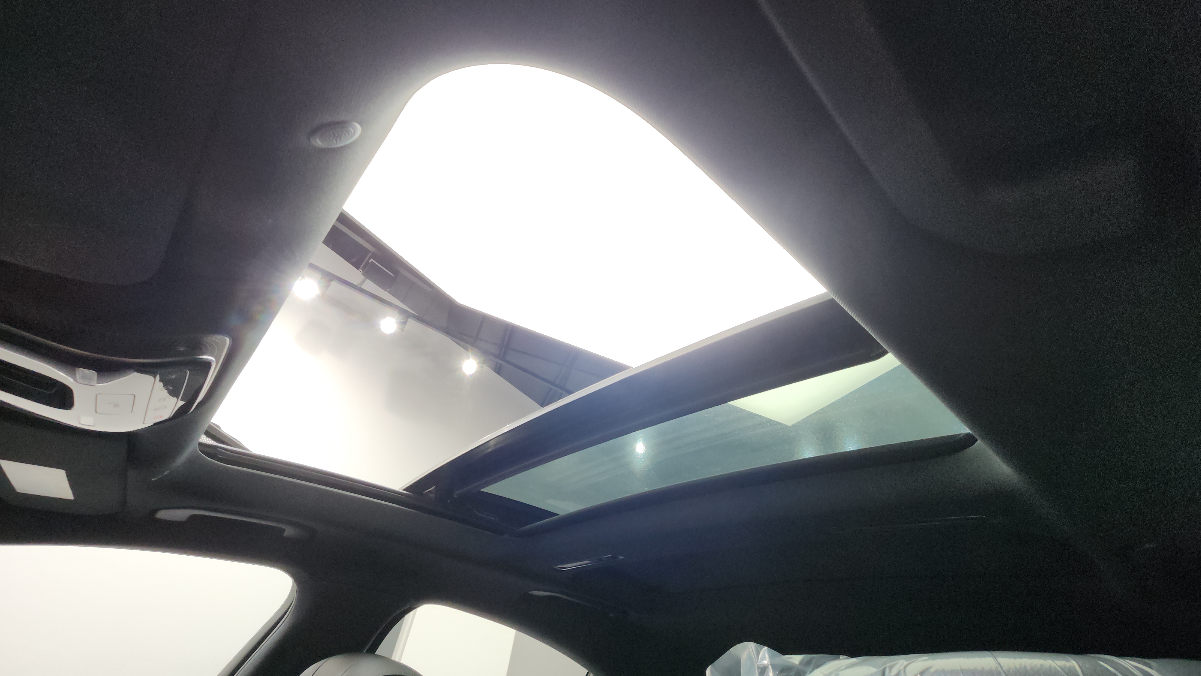 S350d . , . S .