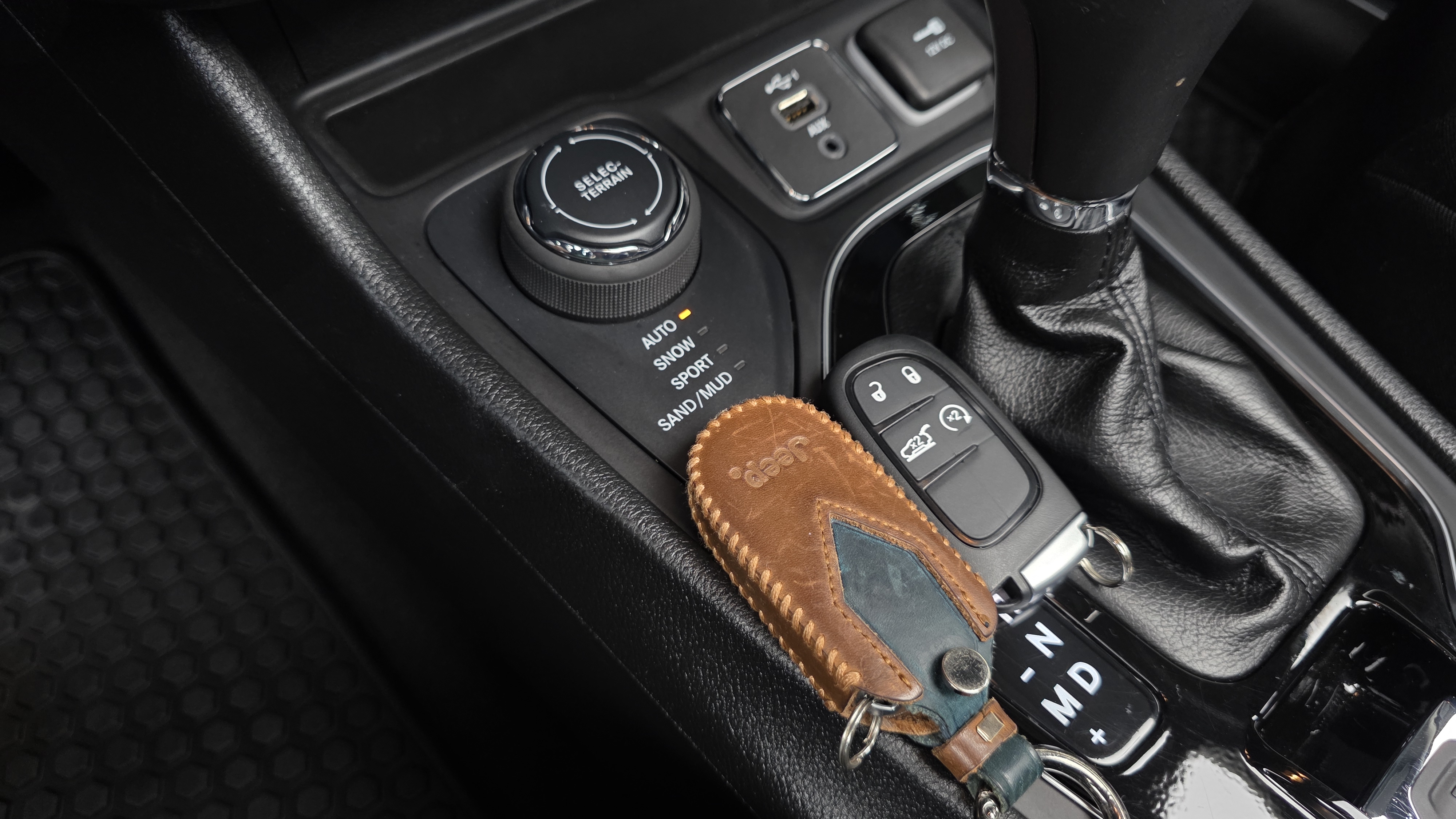 AWD