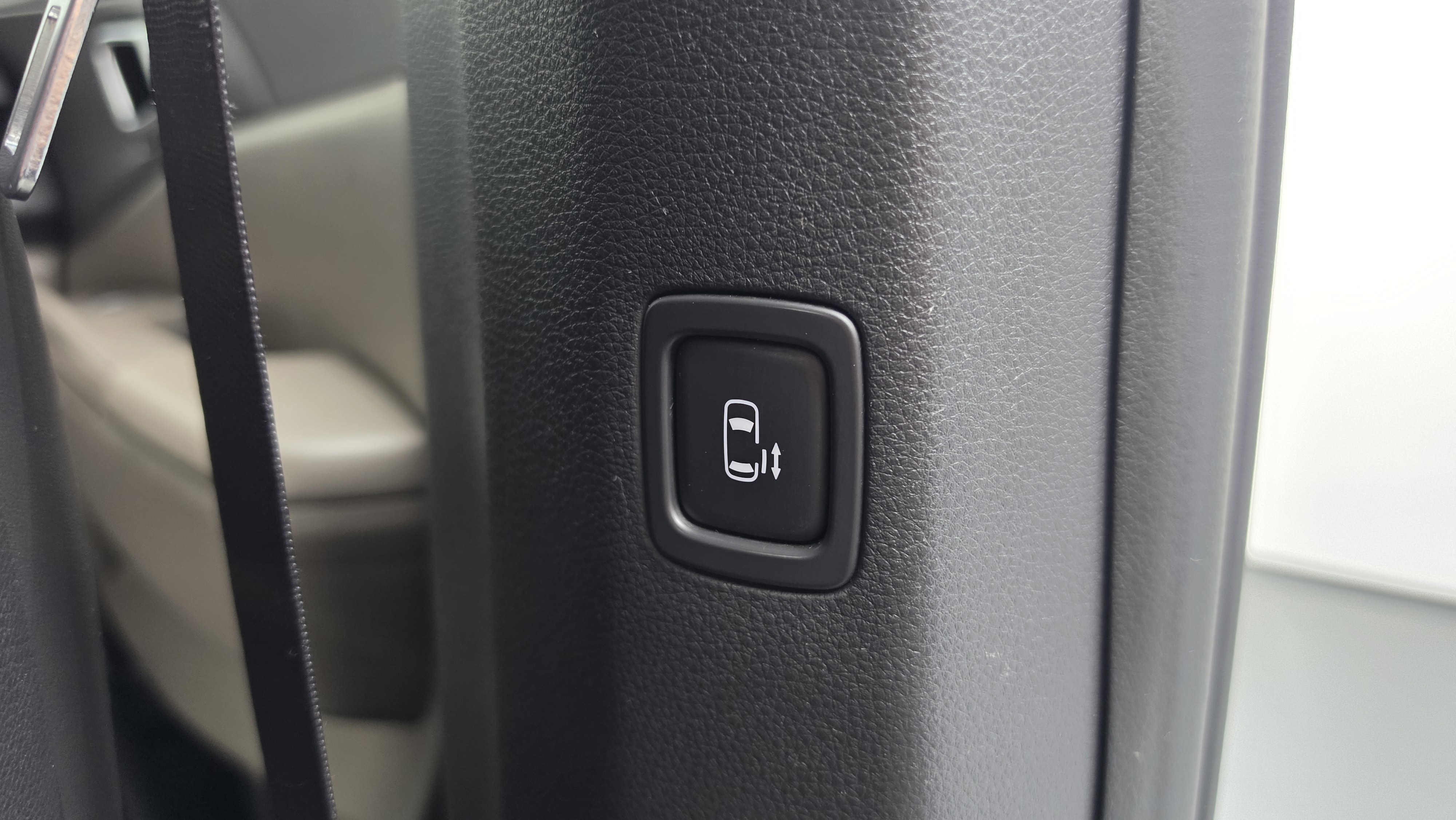 MPV . , . Automatic , .