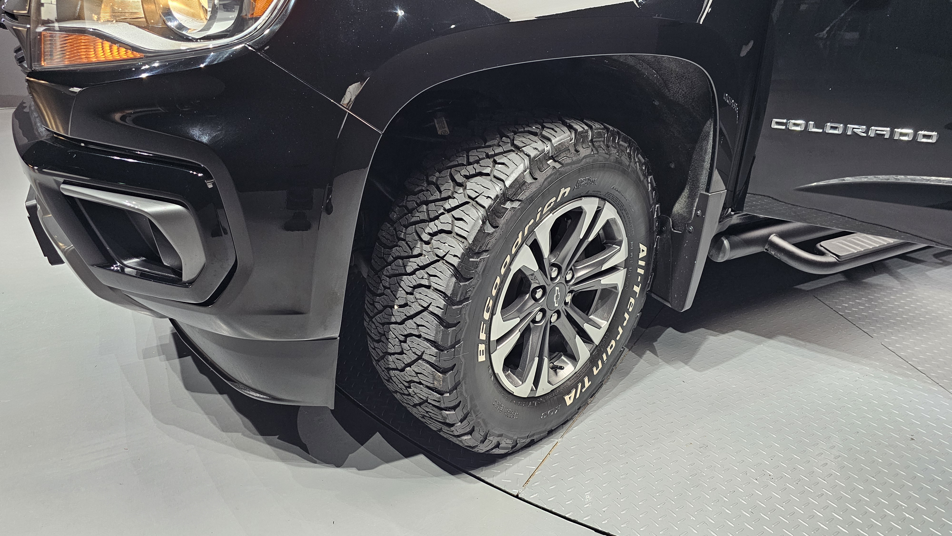 A/T الخارج