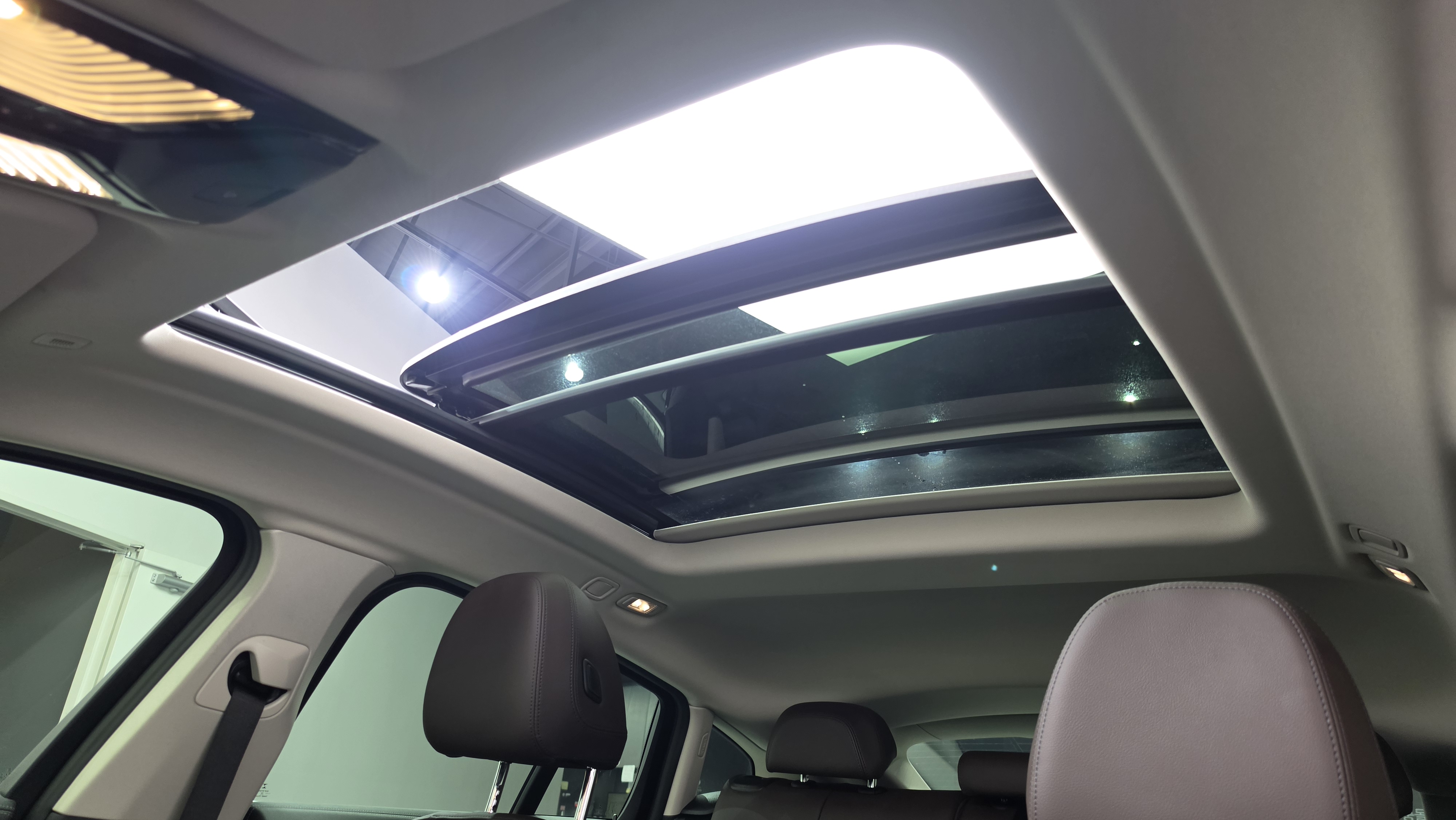 الداخل , الداخل X4! دفع رباعي , 🚙✨