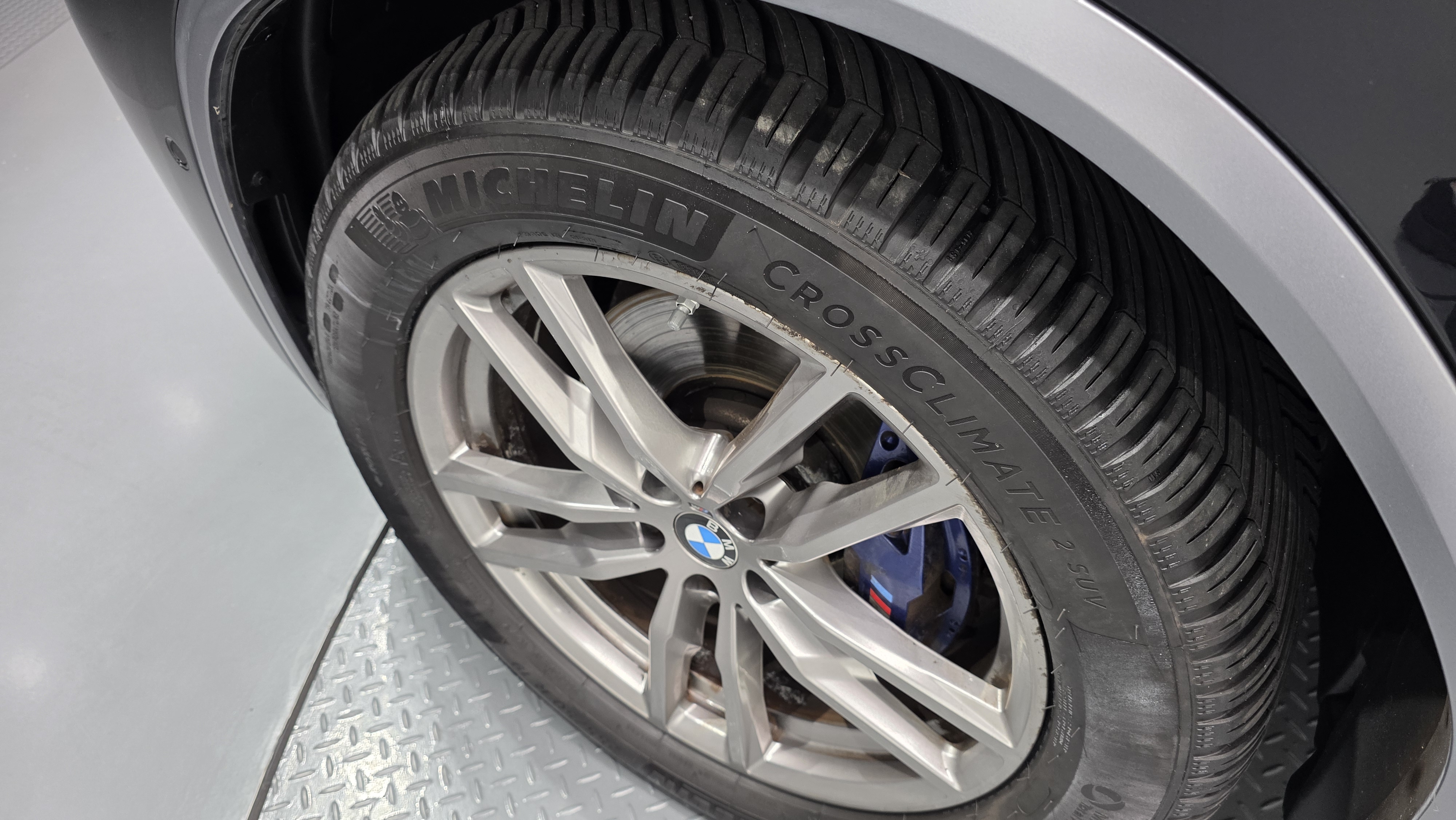 X4