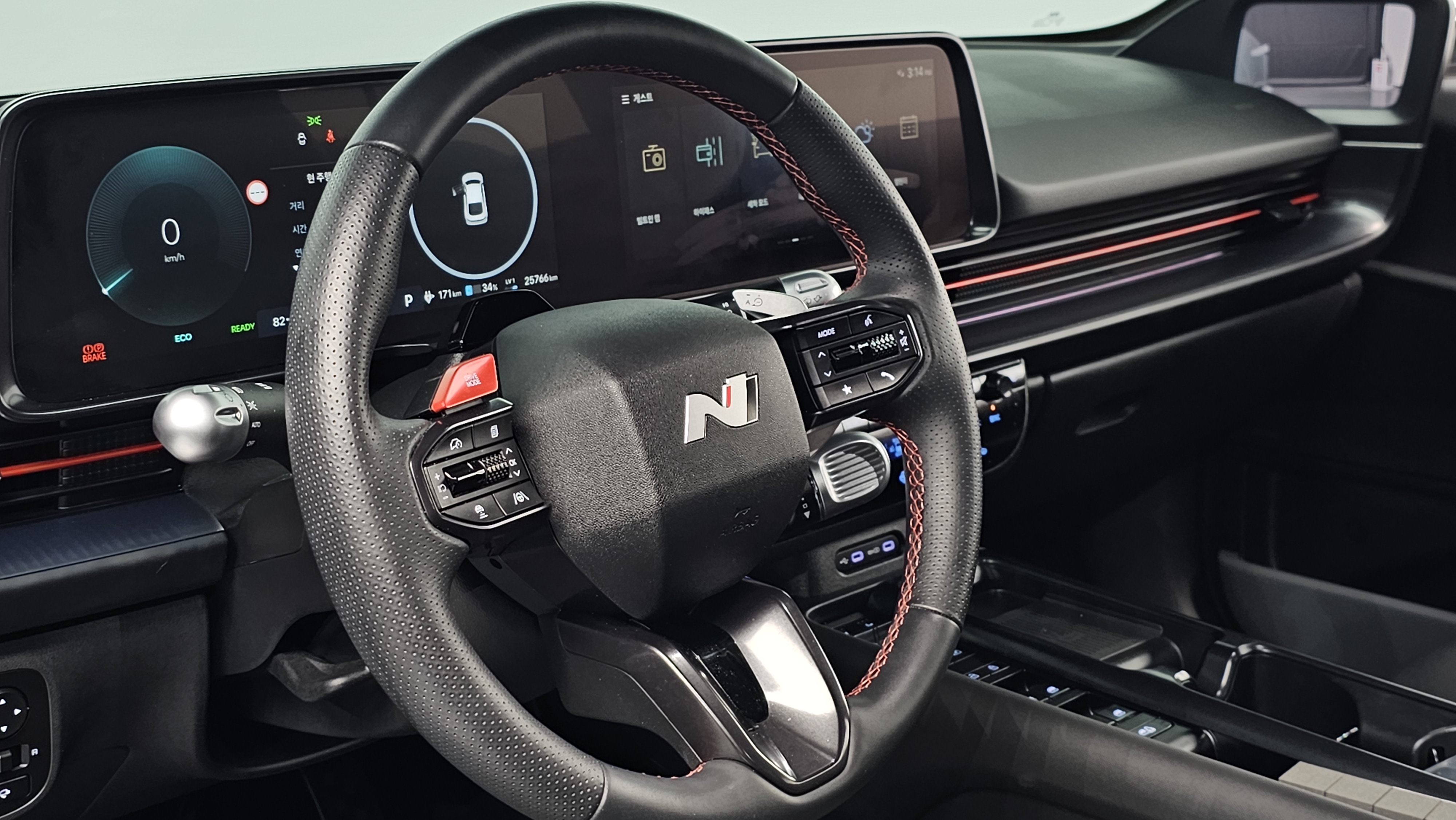 N N 6 .