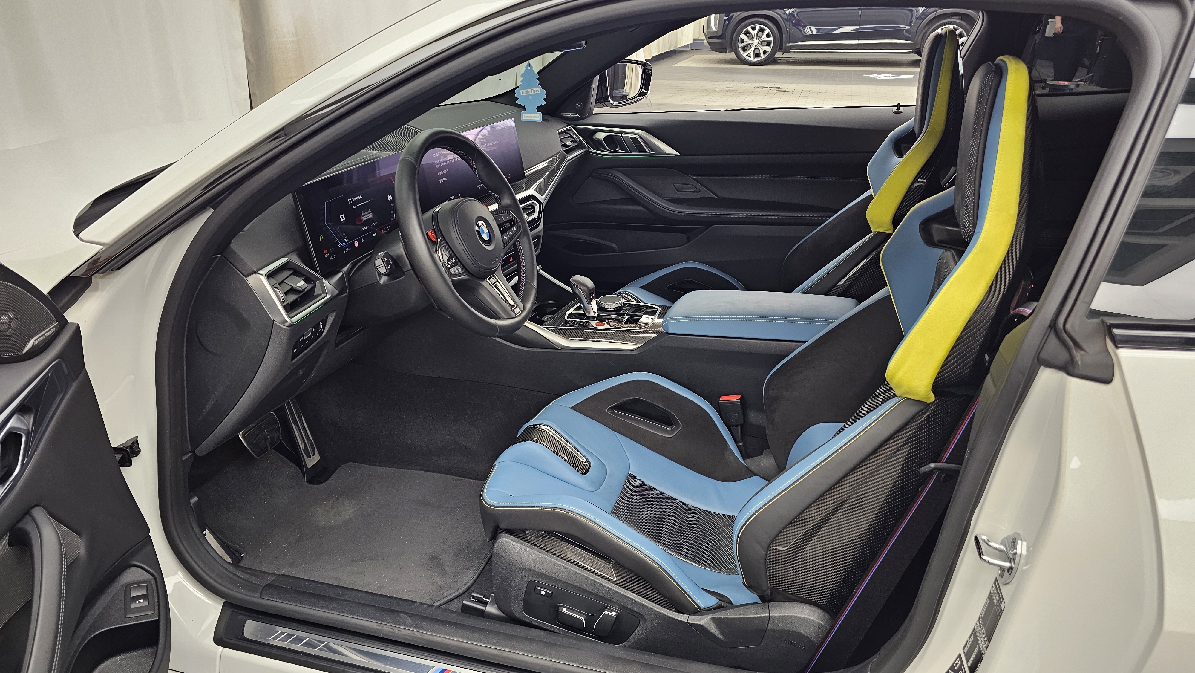 أزرق سماوي 510 M4 !