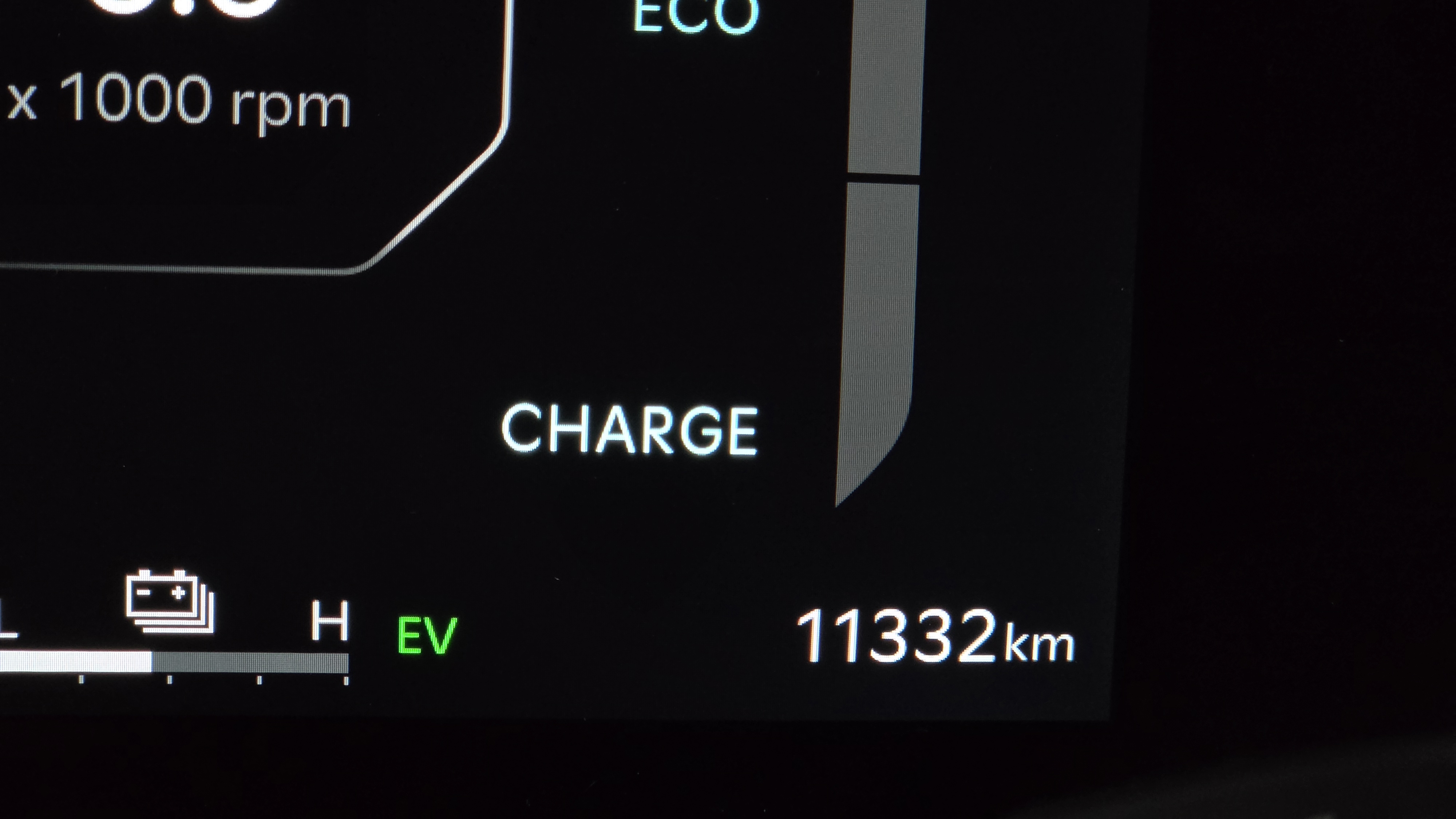 1 km , ! الداخل , دفع رباعي 🚙✨