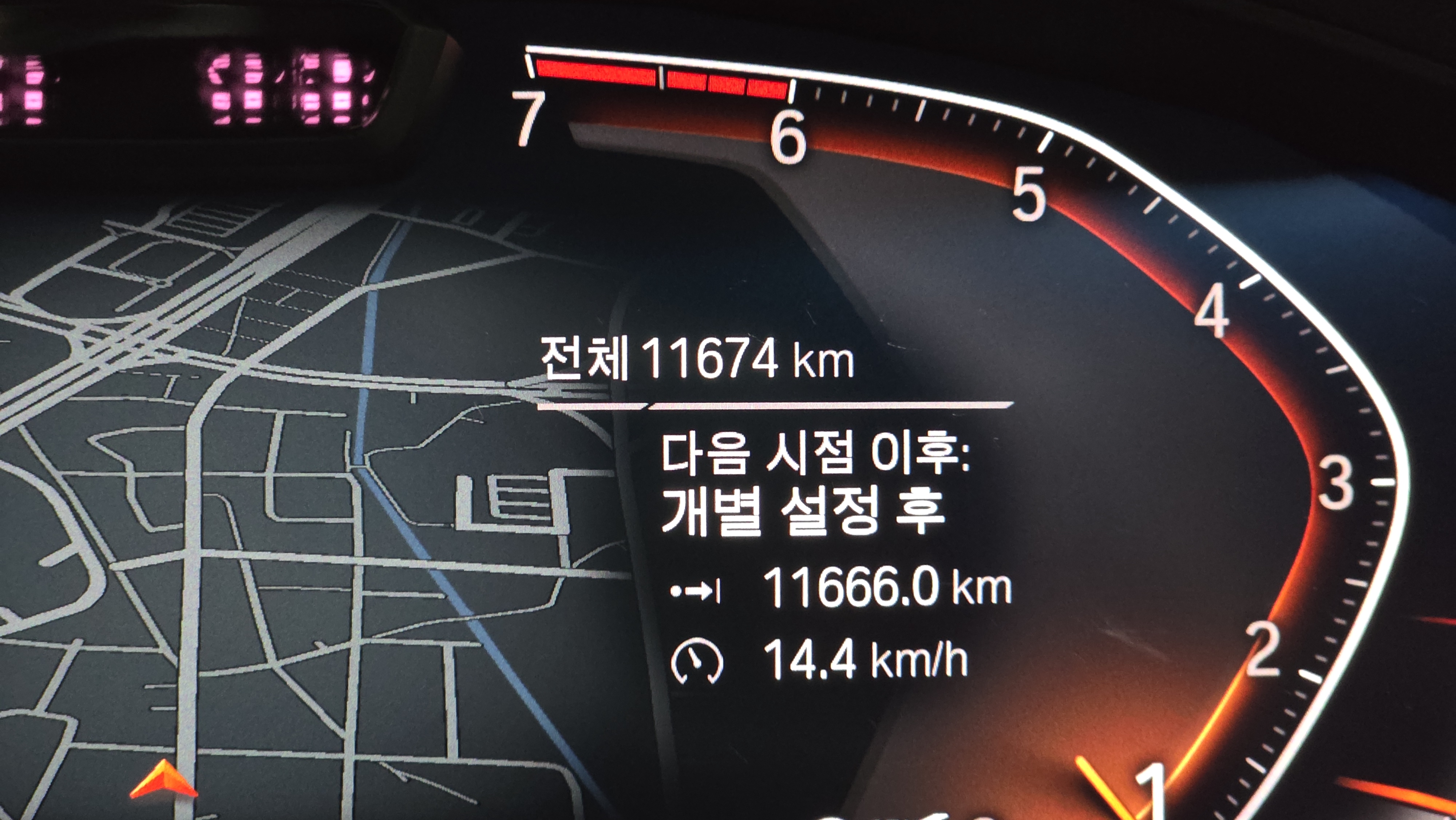 2022 km . , . .