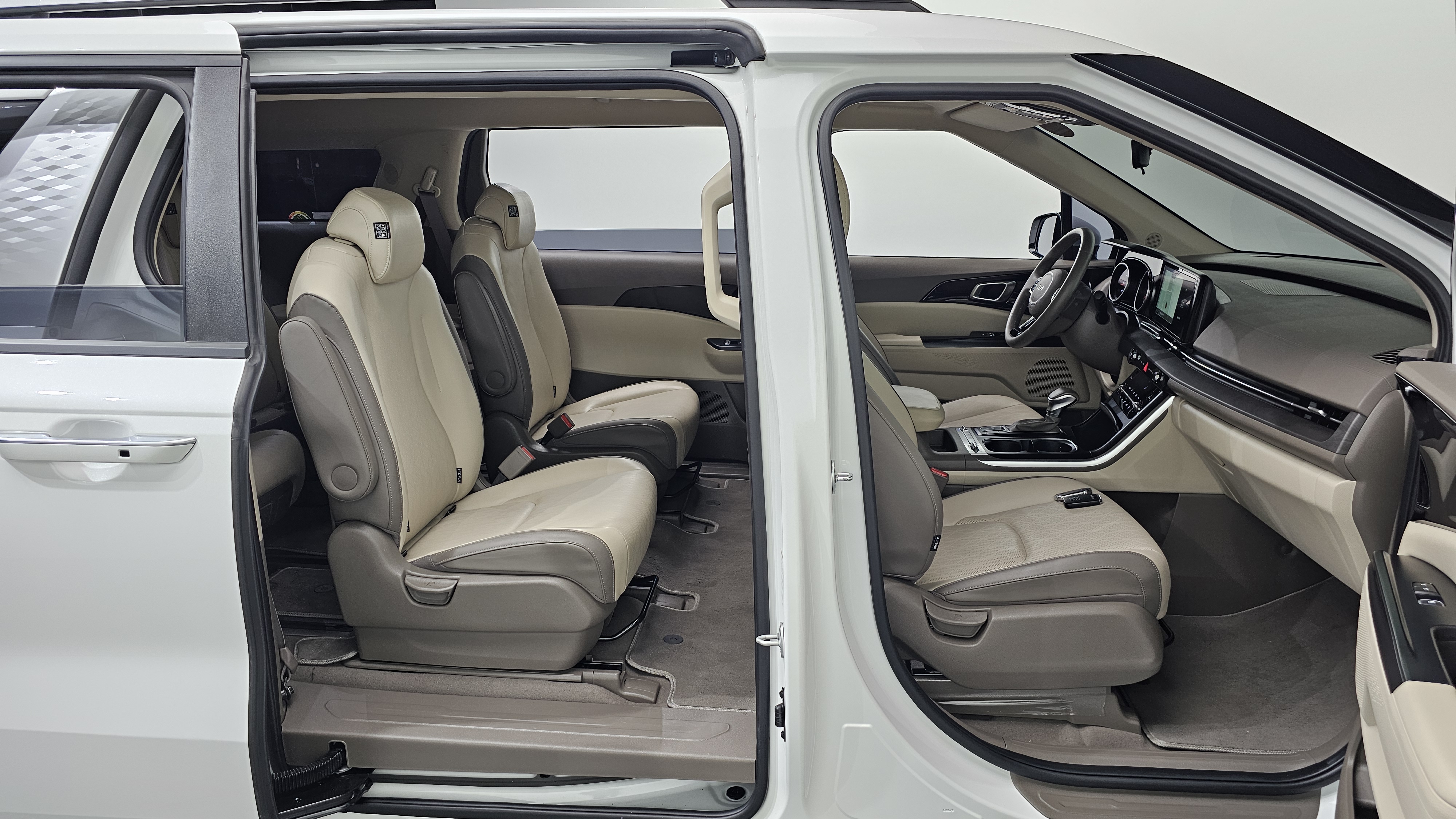 فضي