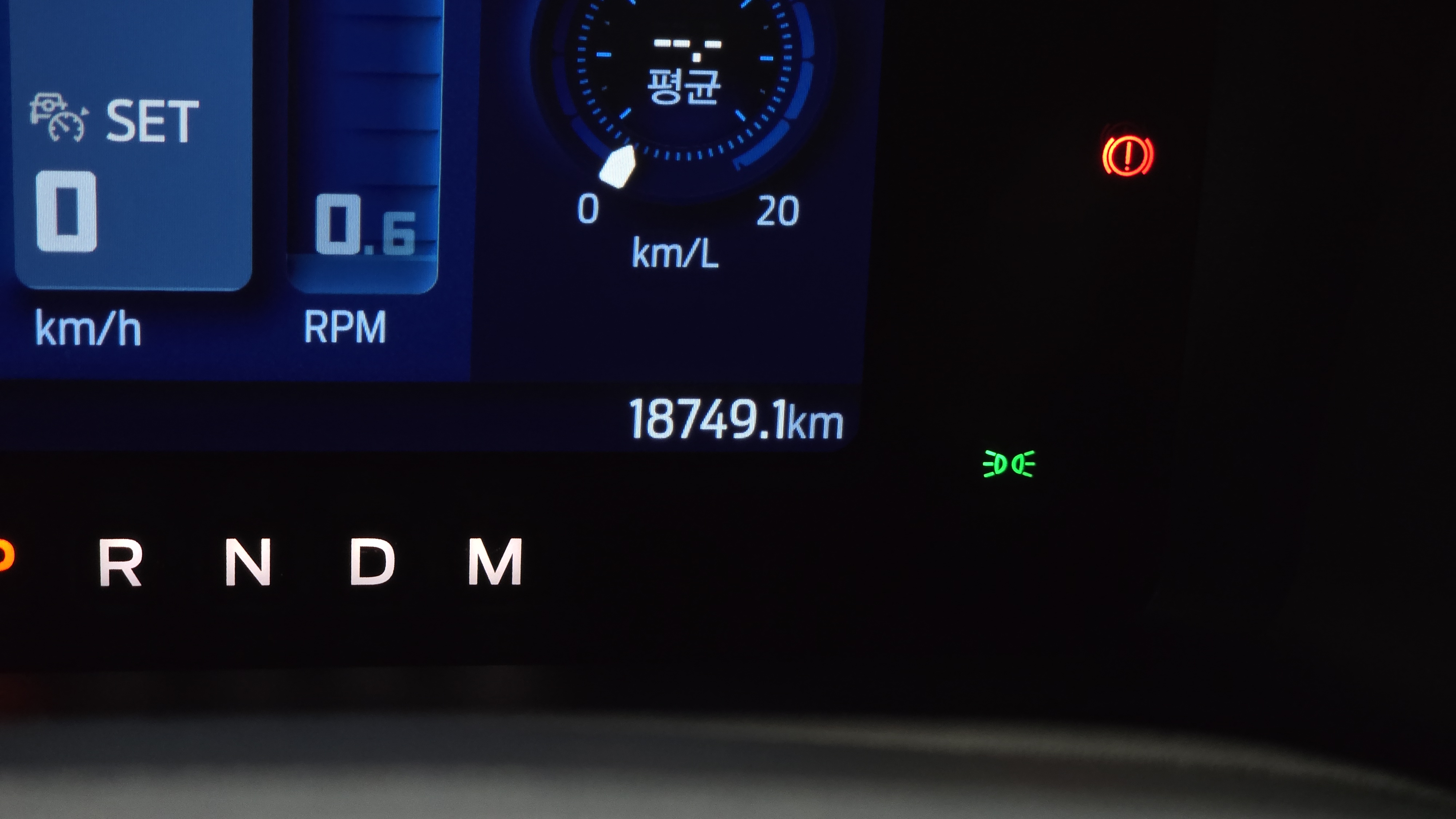 2023 12 18,749km , .
