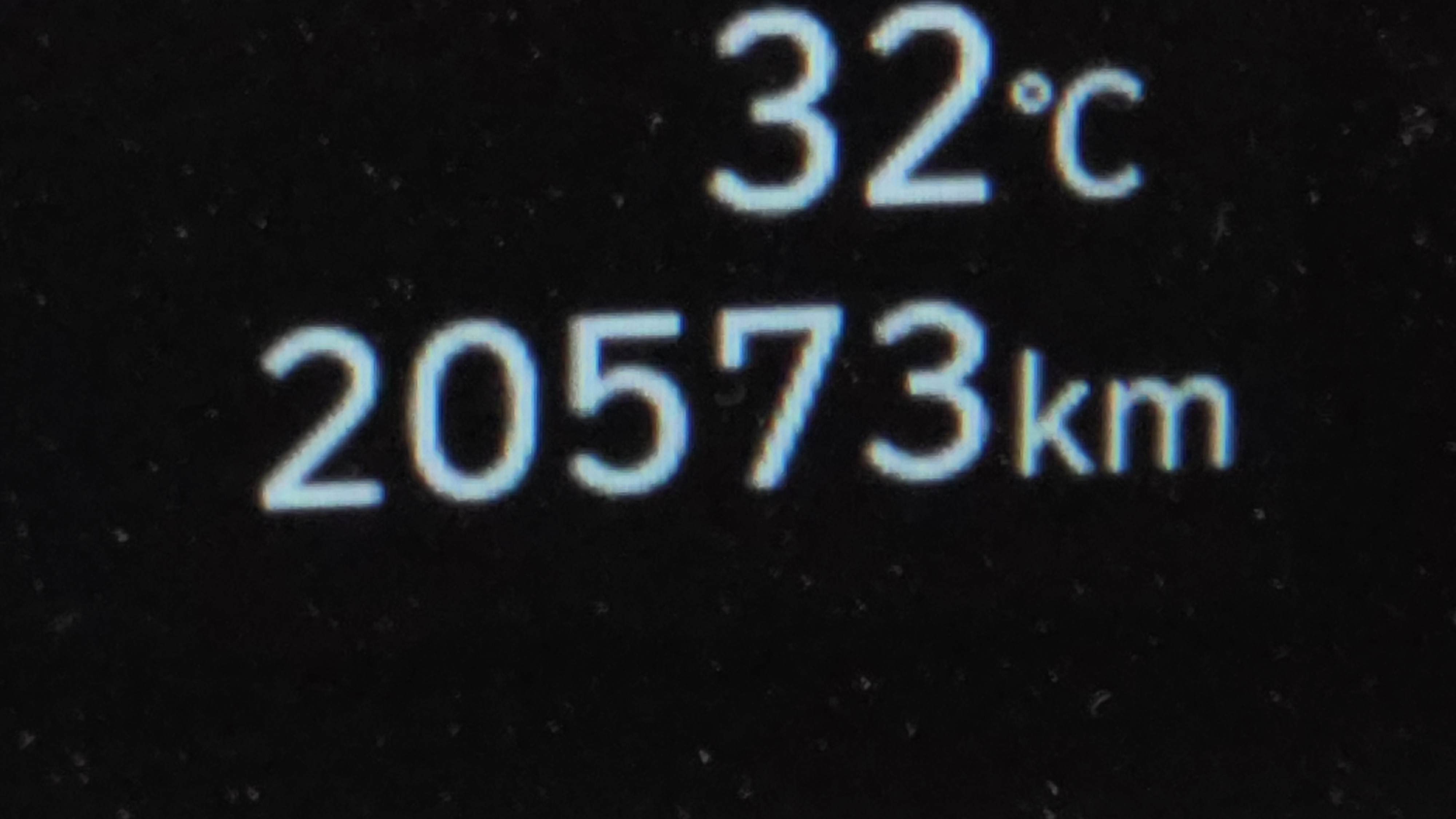2 km . بيج