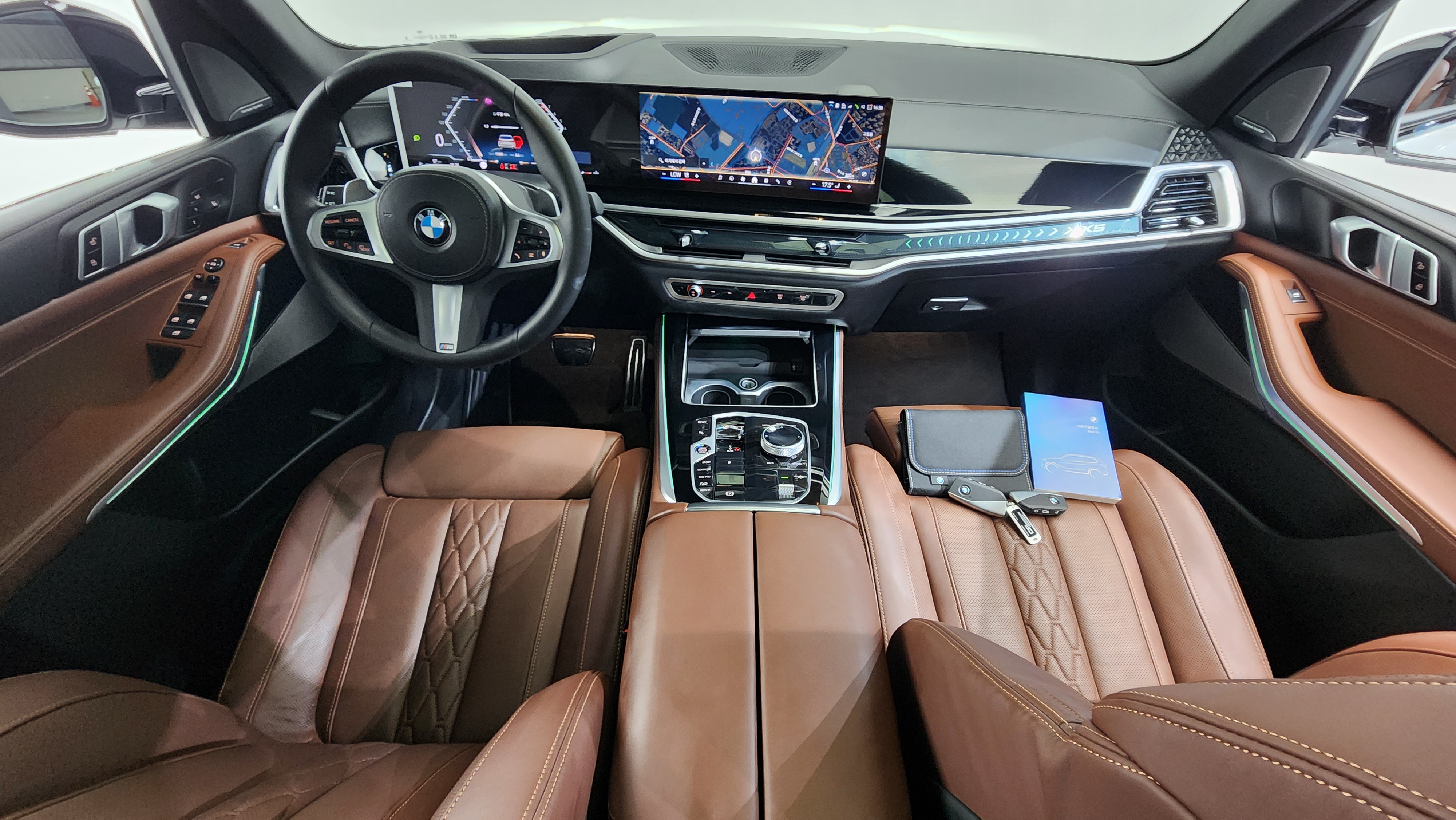 الخارج X5 . الداخل , !