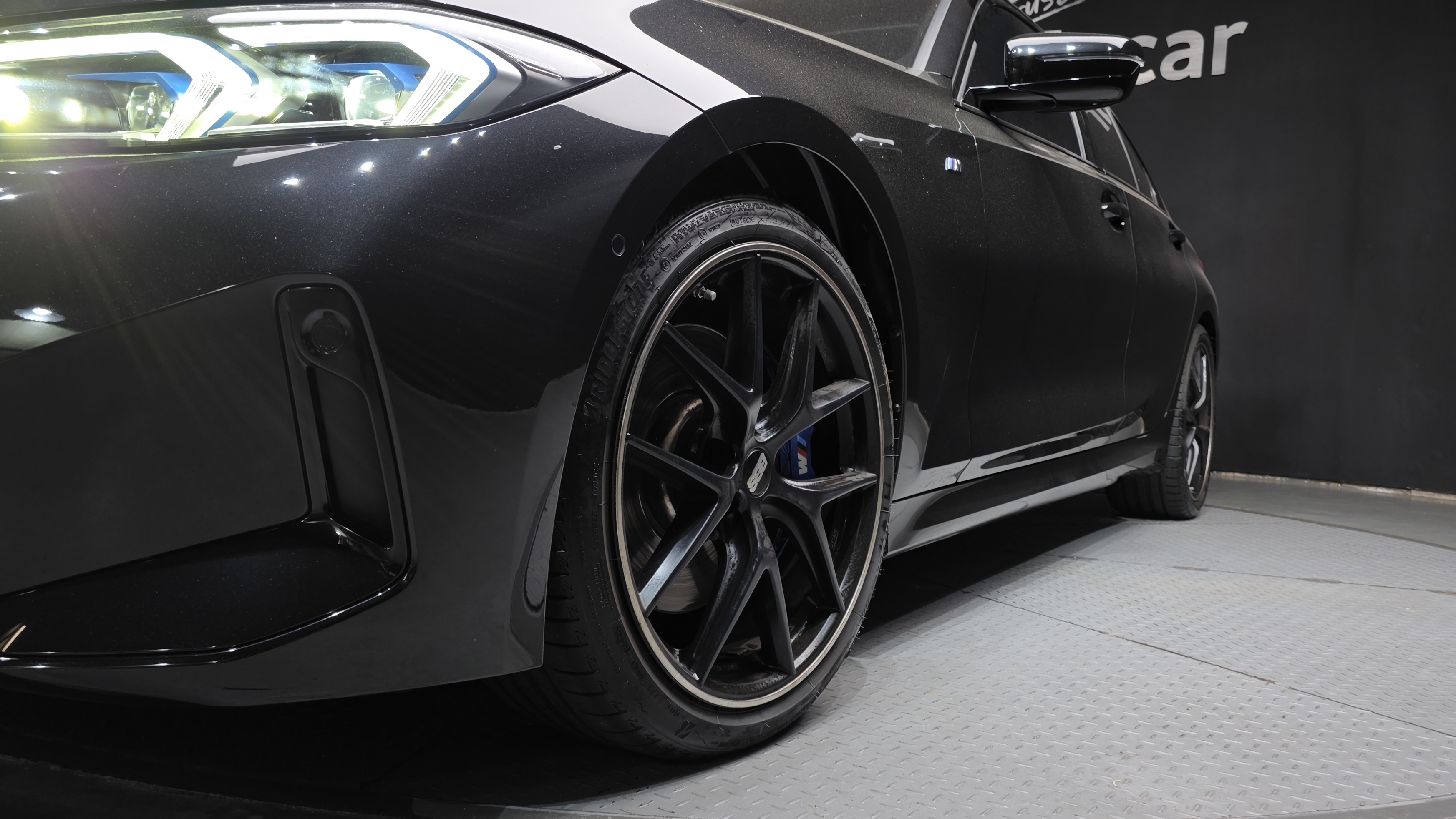 3 . BBS . Noir BBS M 3 .