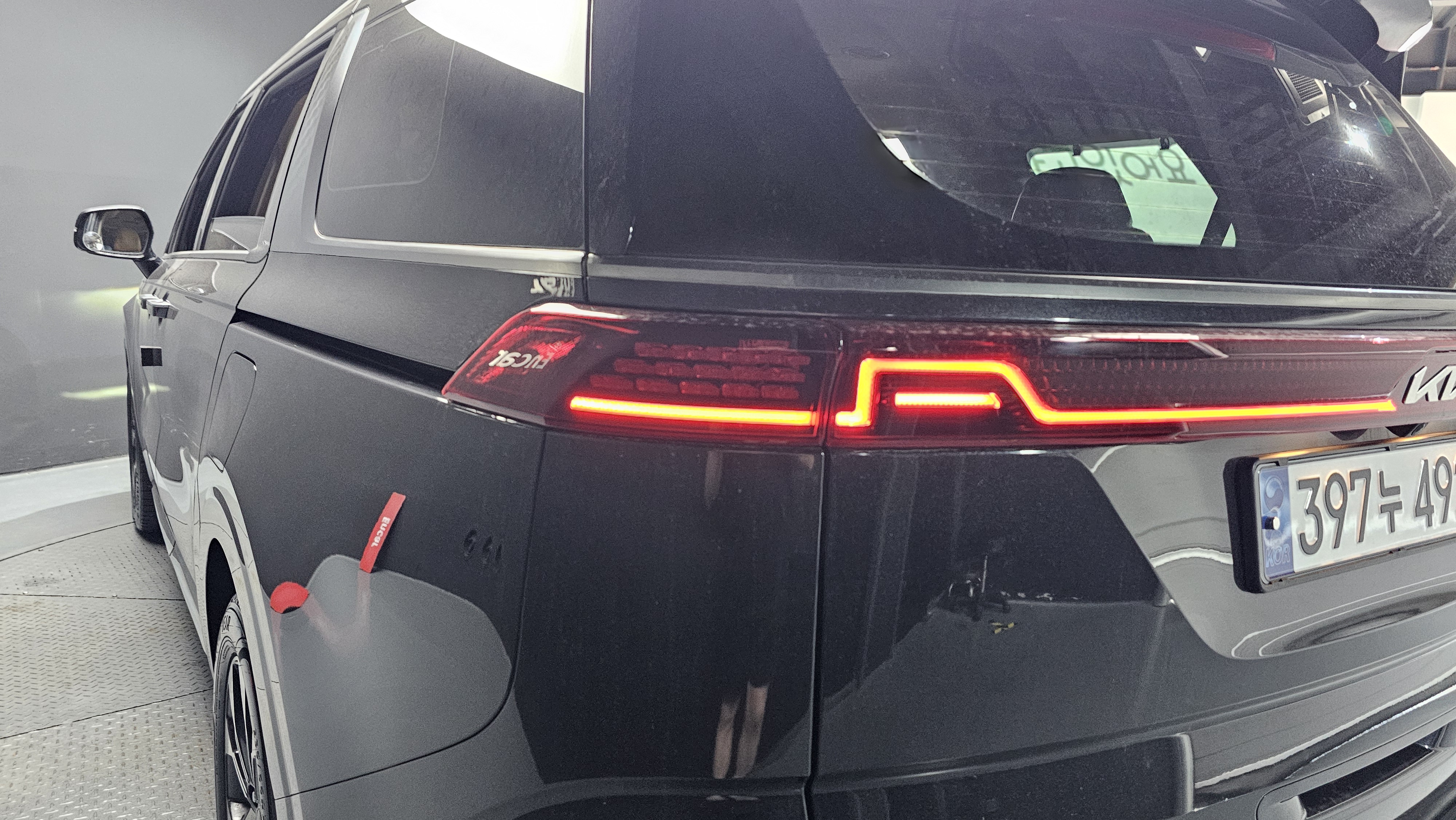 LED